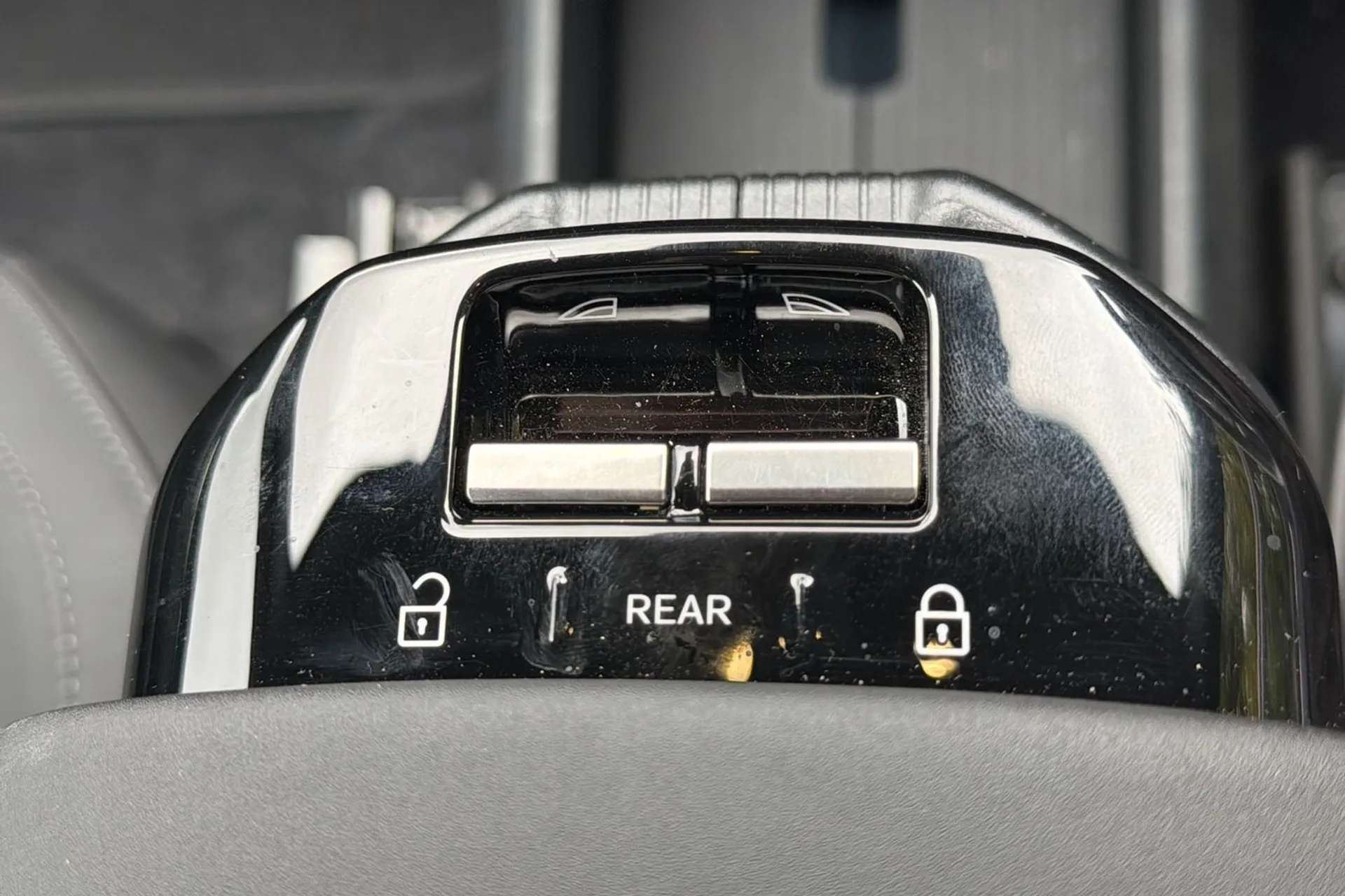 2024 VOLVO EX30 2024 VOLVO EX30