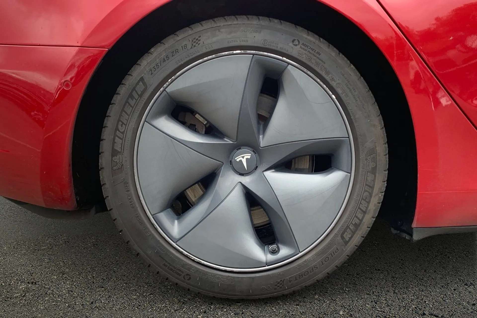 2019 TESLA MODEL 3 2019 TESLA MODEL 3
