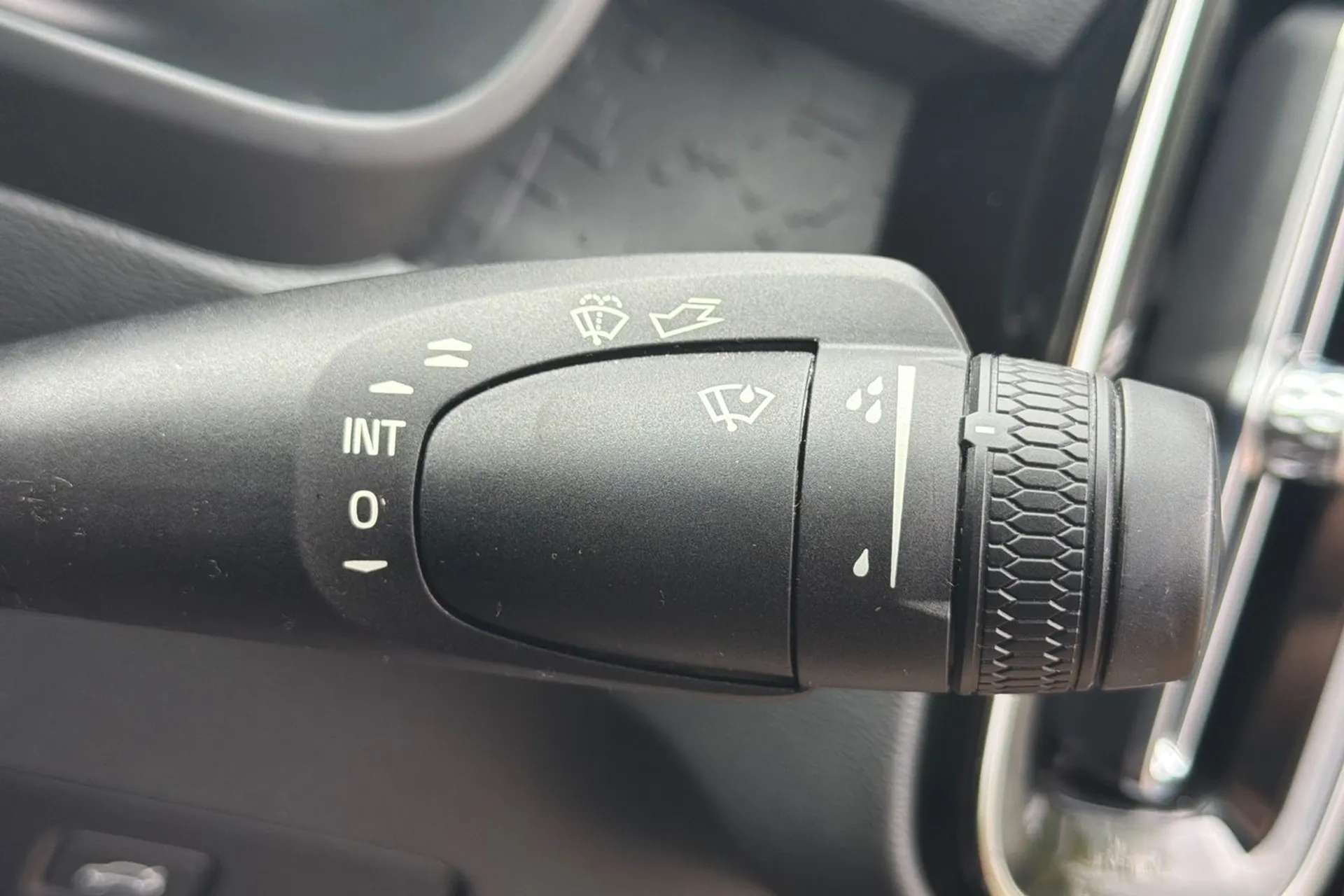 2023 VOLVO C40 2023 VOLVO C40