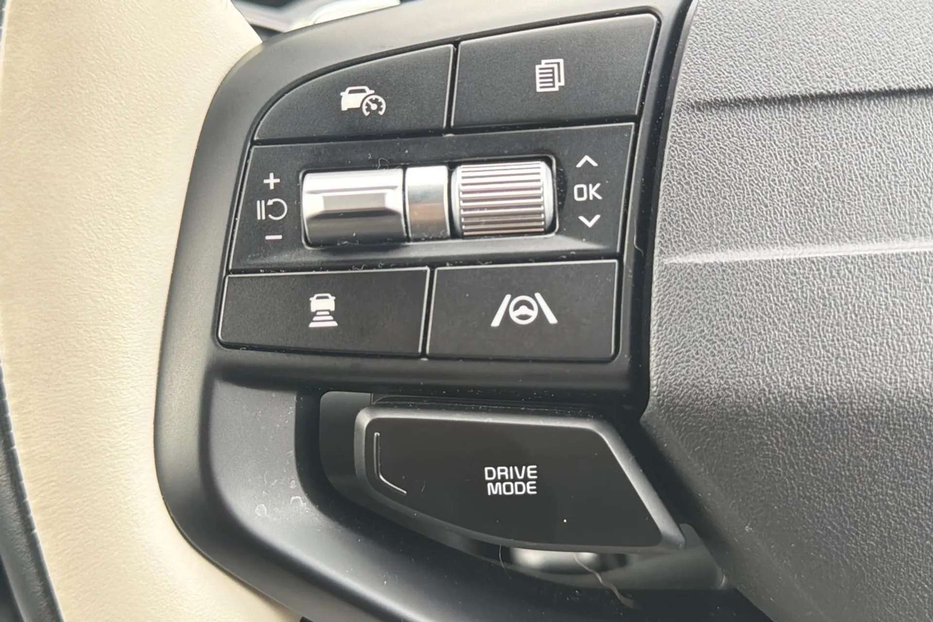 2025 KIA SPORTAGE 2025 KIA SPORTAGE