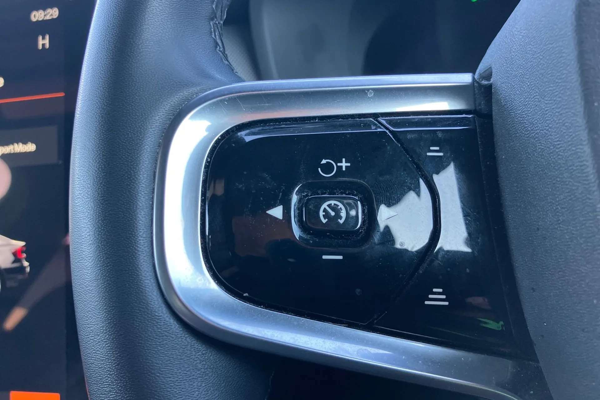 2023 POLESTAR 2 2023 POLESTAR 2