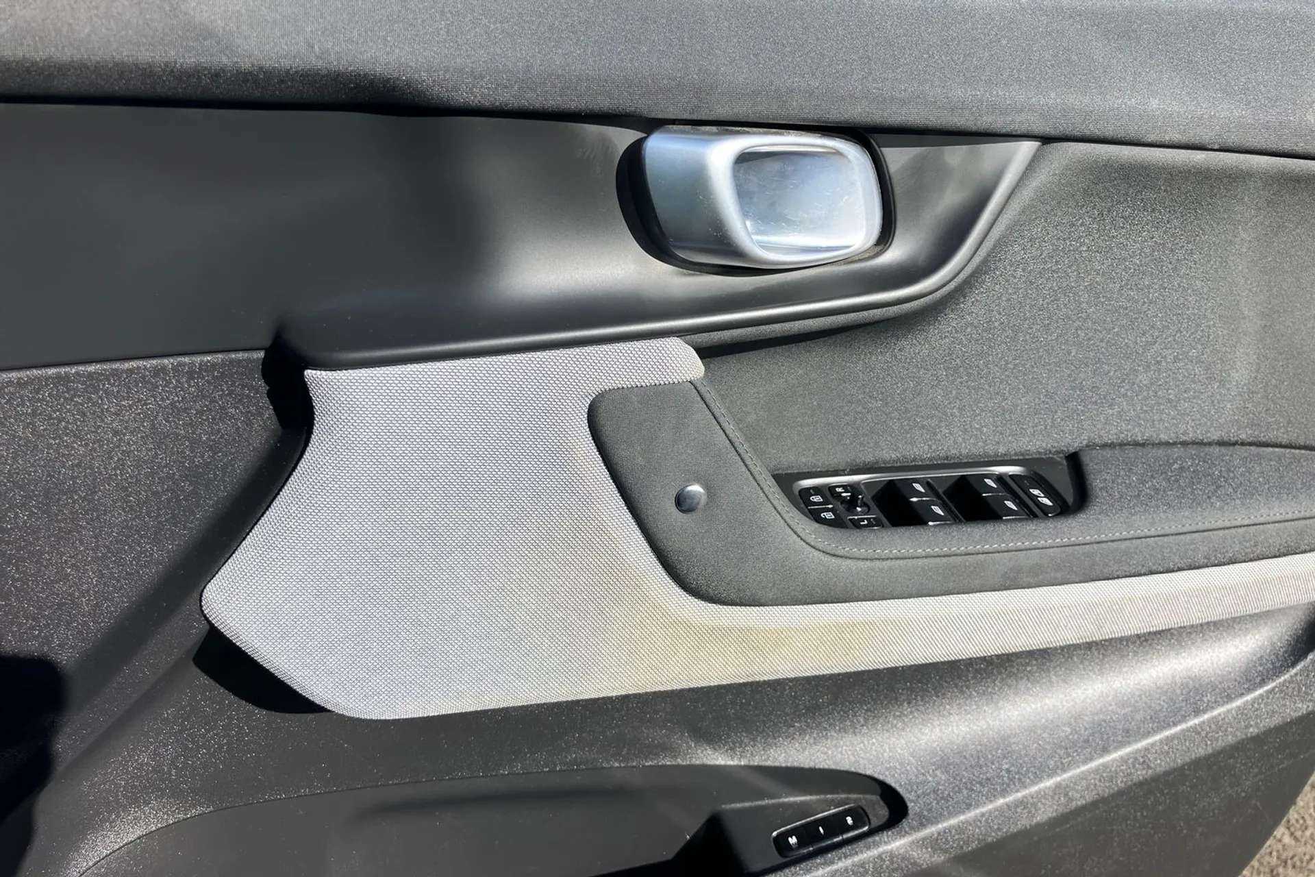 2023 POLESTAR 2 2023 POLESTAR 2