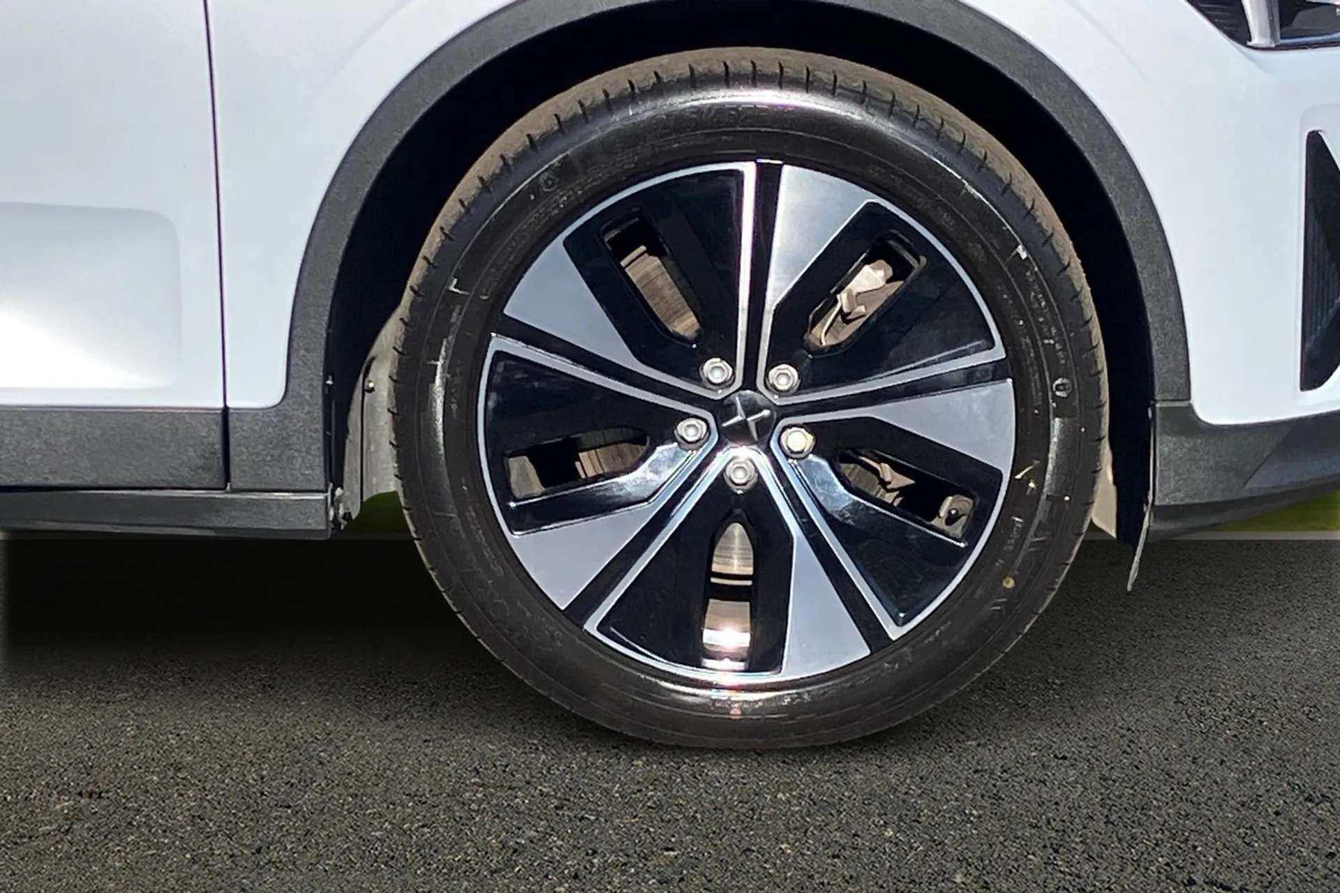 2023 POLESTAR 2 2023 POLESTAR 2