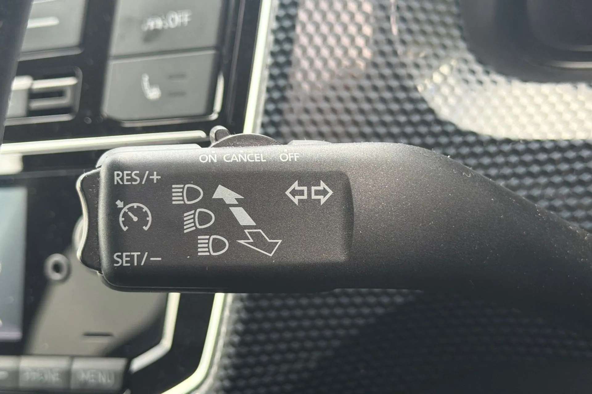 2021 VOLKSWAGEN UP 2021 VOLKSWAGEN UP
