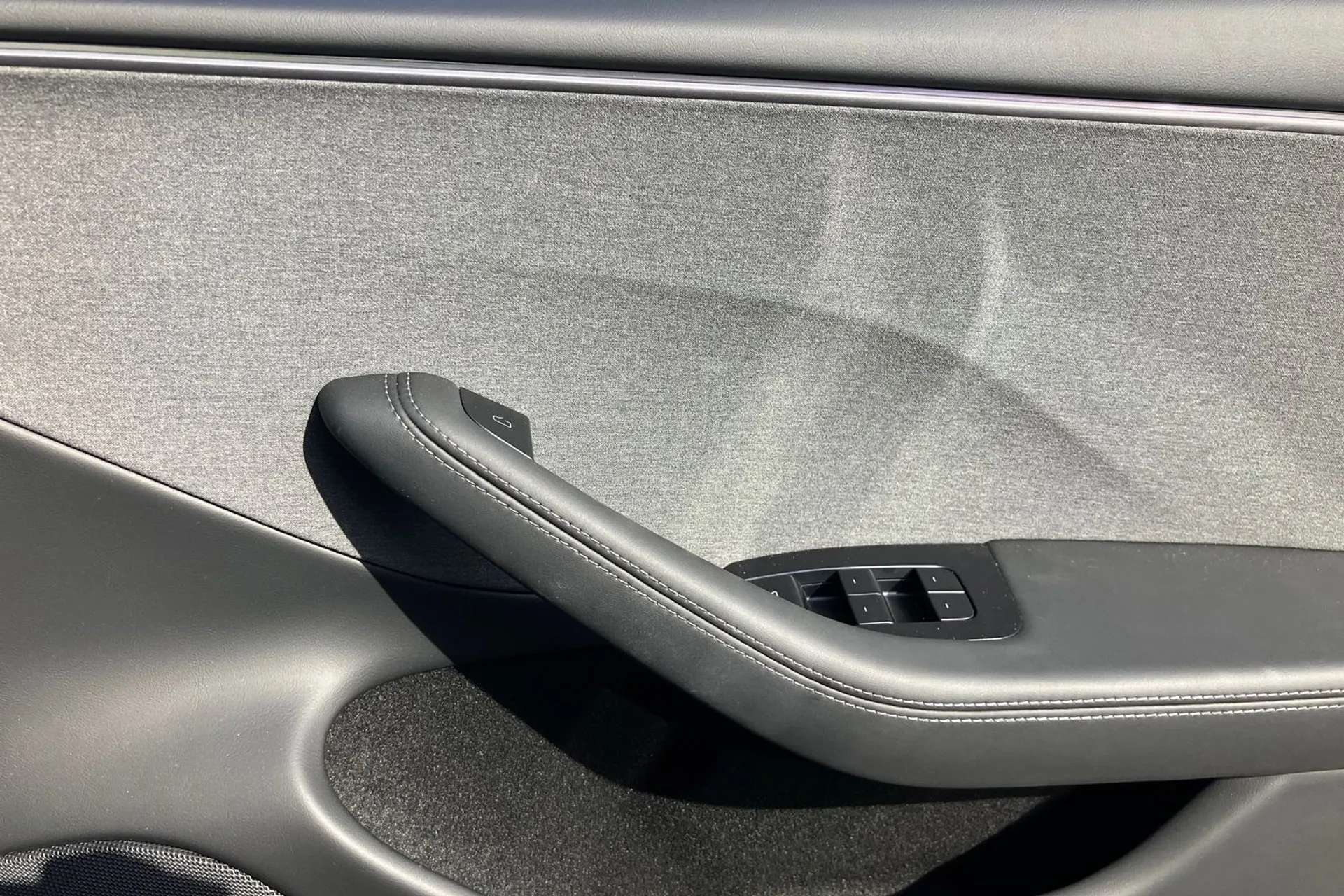 2025 TESLA MODEL 3 2025 TESLA MODEL 3