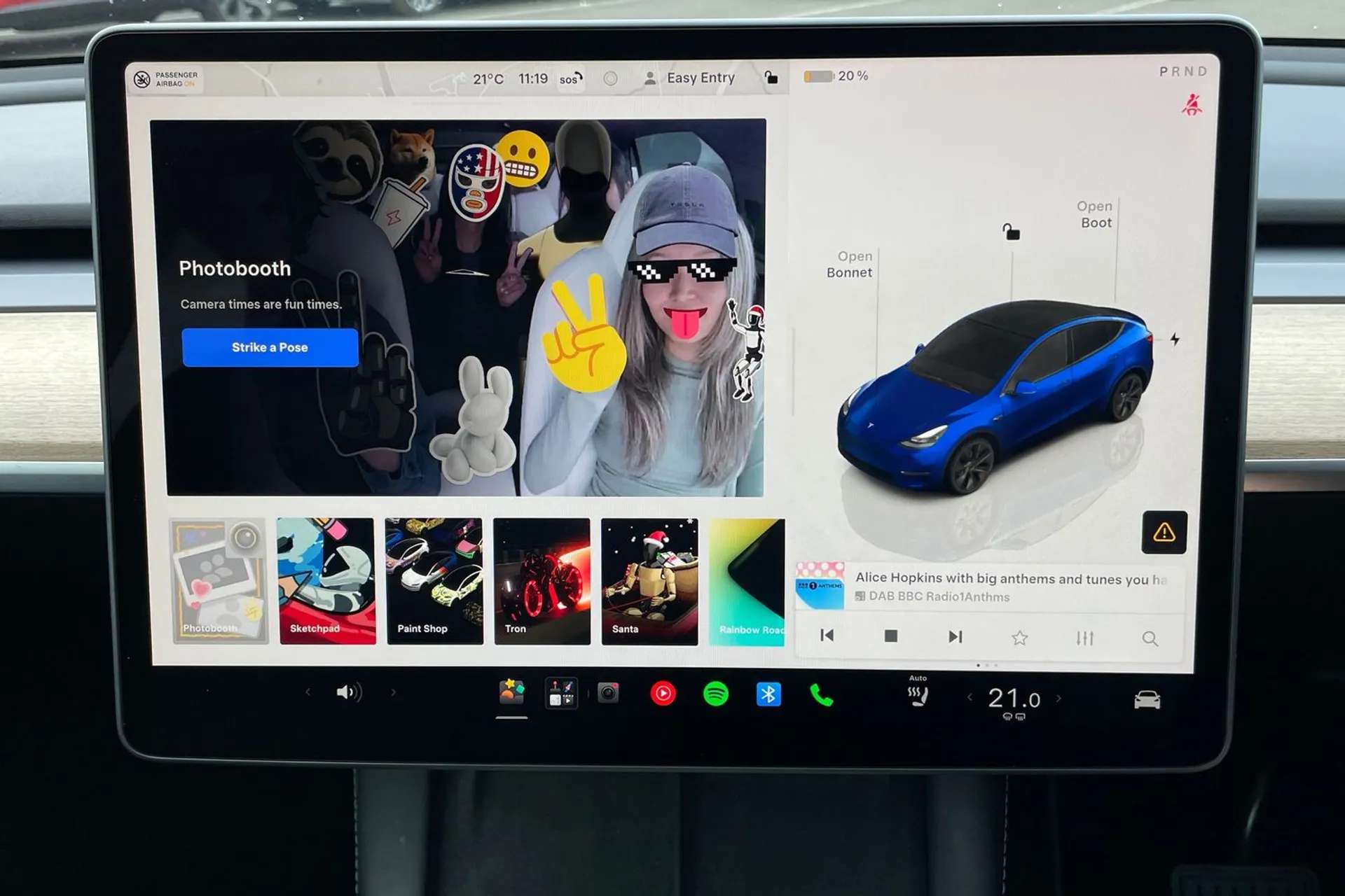 2022 TESLA MODEL Y 2022 TESLA MODEL Y