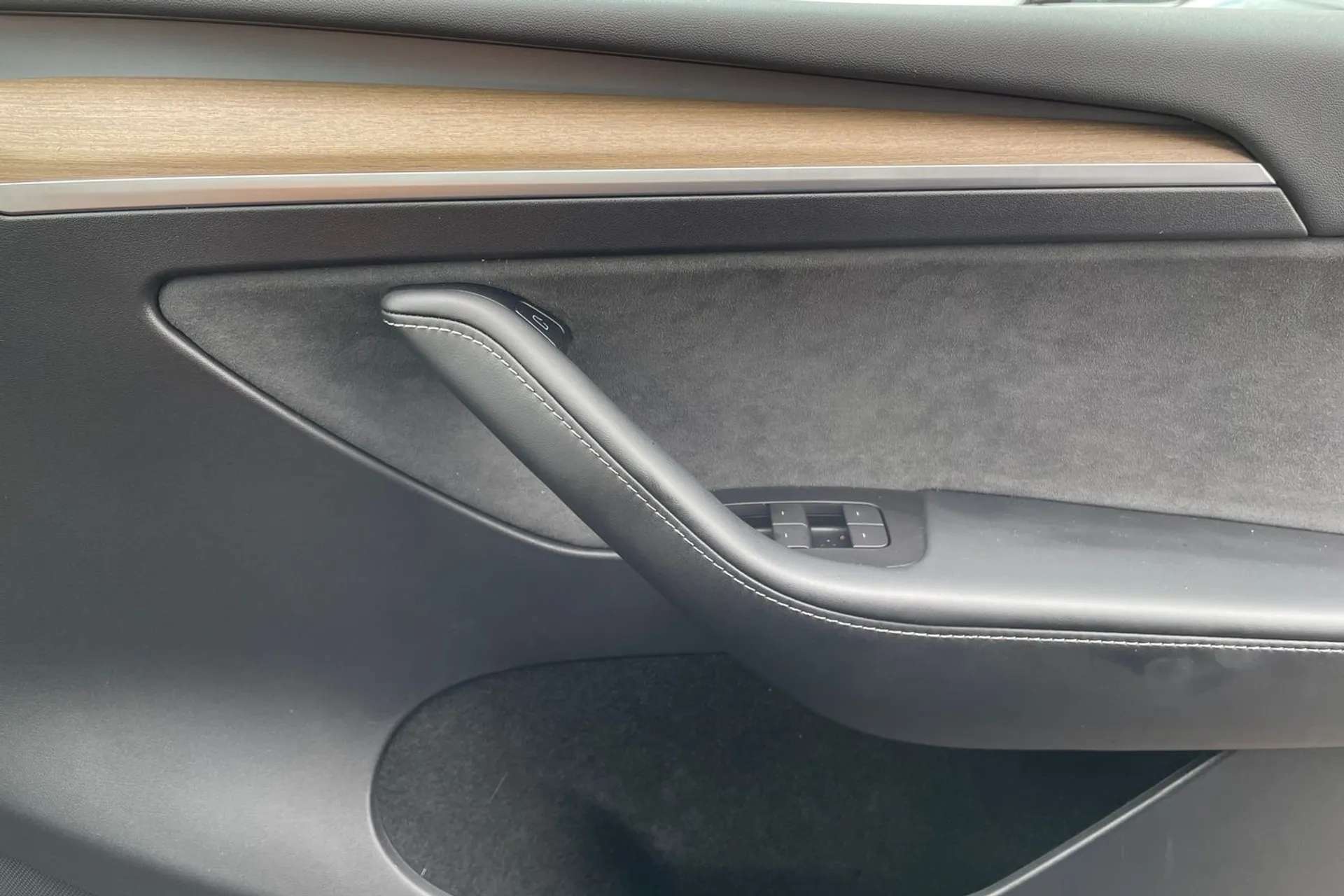 2022 TESLA MODEL Y 2022 TESLA MODEL Y