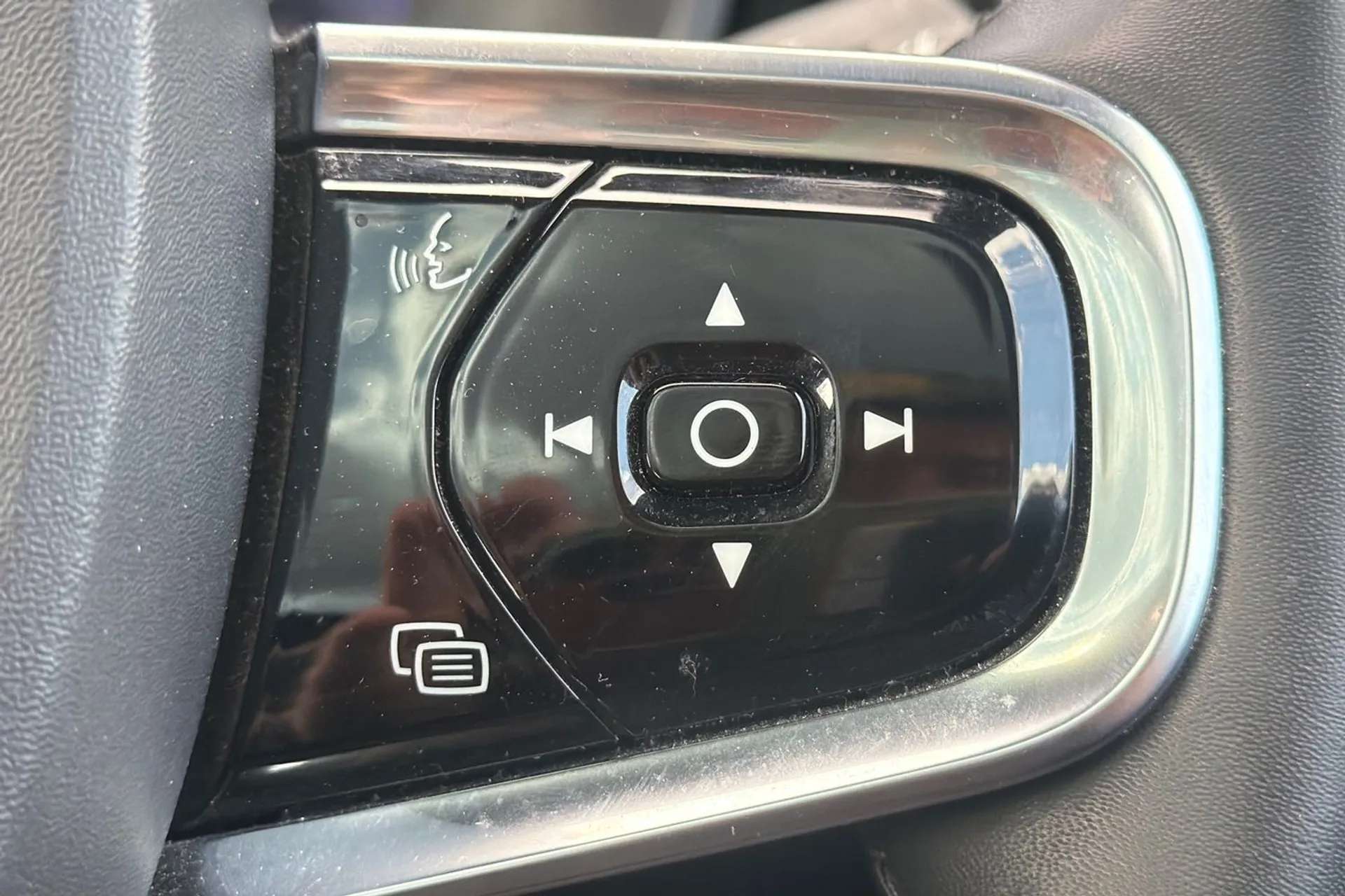 2021 POLESTAR 2 2021 POLESTAR 2