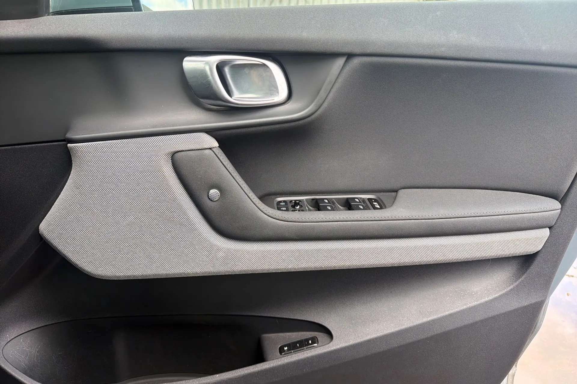 2021 POLESTAR 2 2021 POLESTAR 2