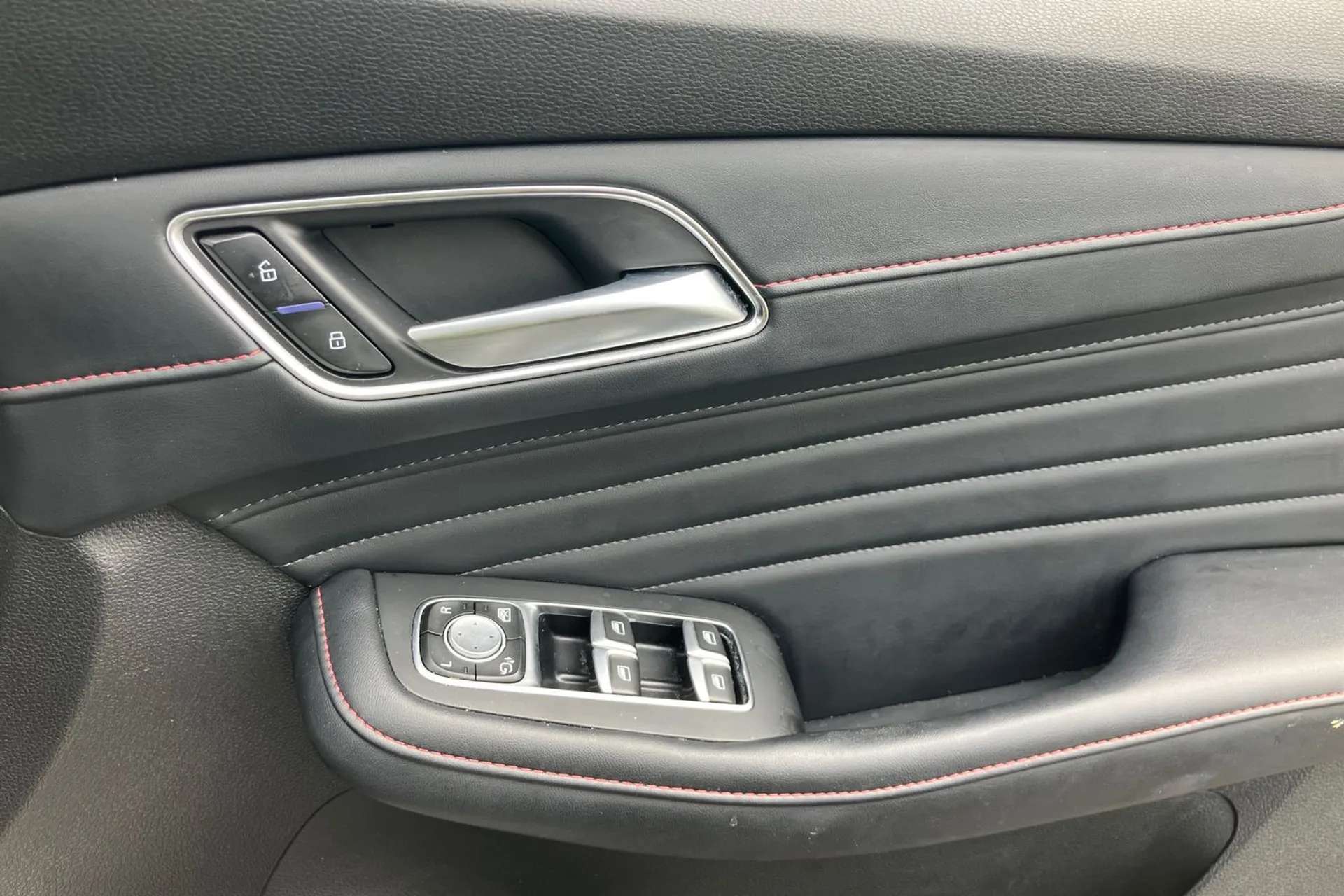2023 MG MOTOR UK HS 2023 MG MOTOR UK HS