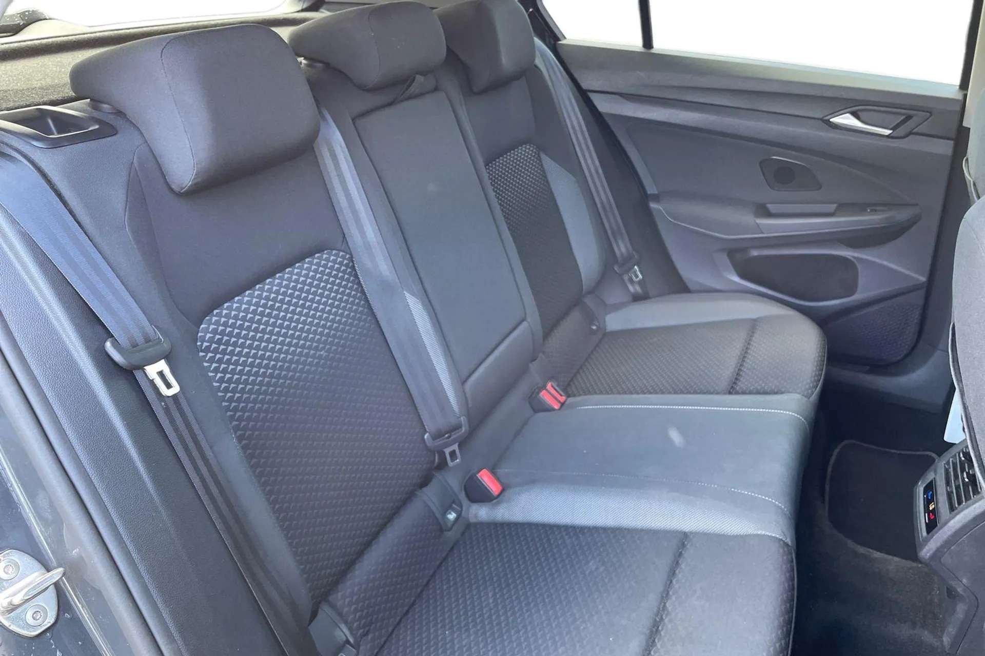2022 VOLKSWAGEN GOLF 2022 VOLKSWAGEN GOLF