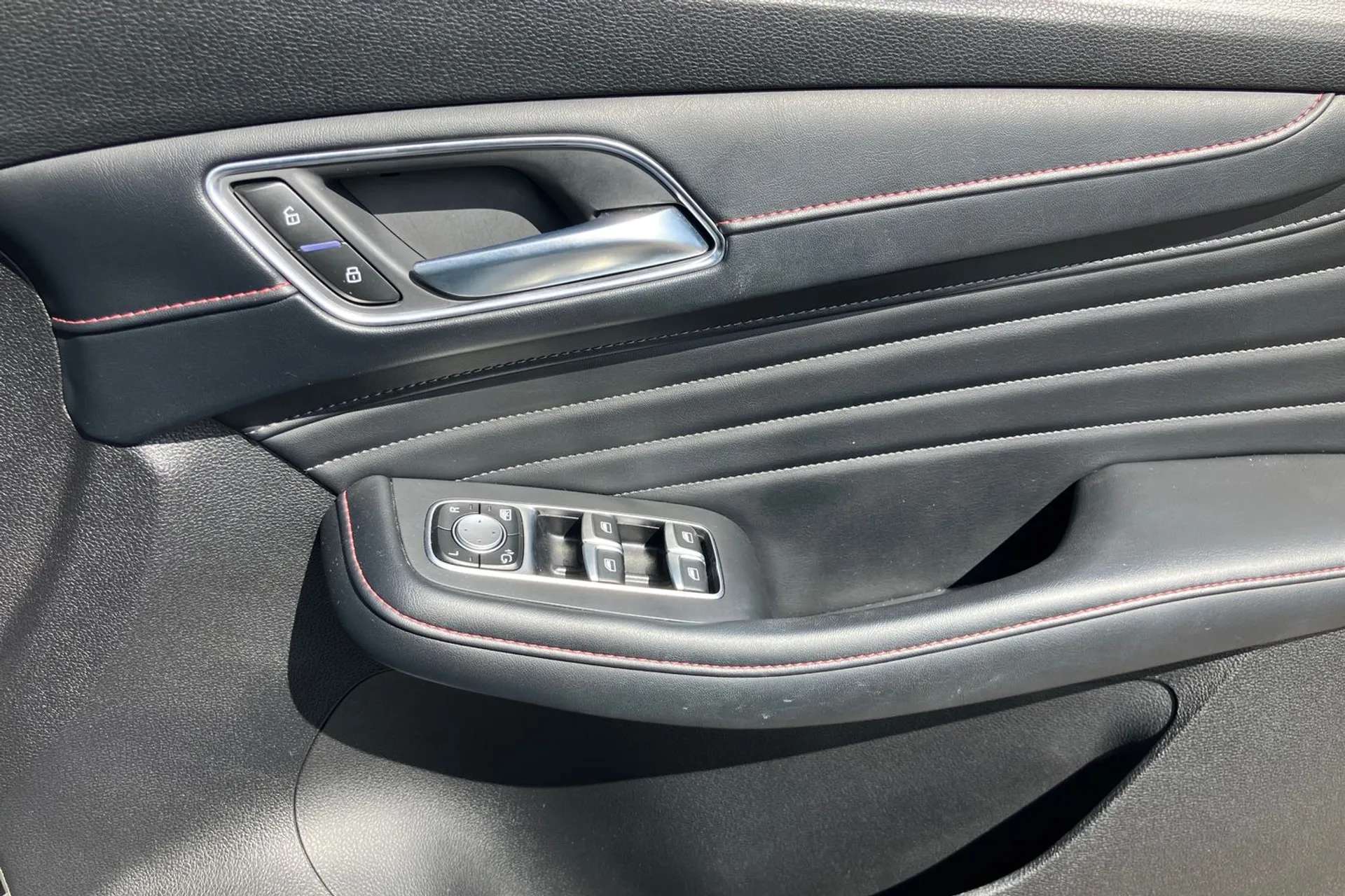 2023 MG MOTOR UK HS 2023 MG MOTOR UK HS
