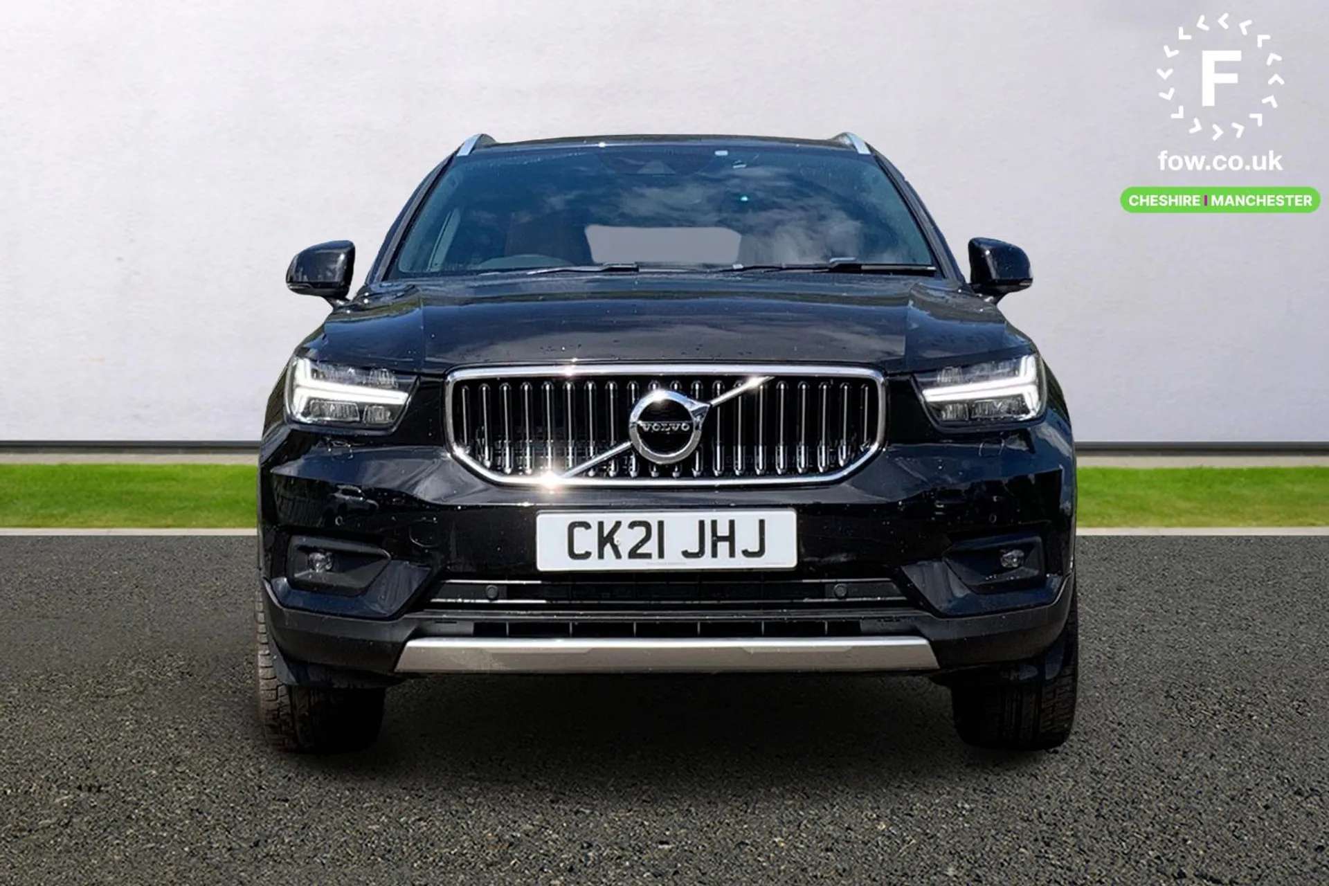 2021 VOLVO XC40 2021 VOLVO XC40