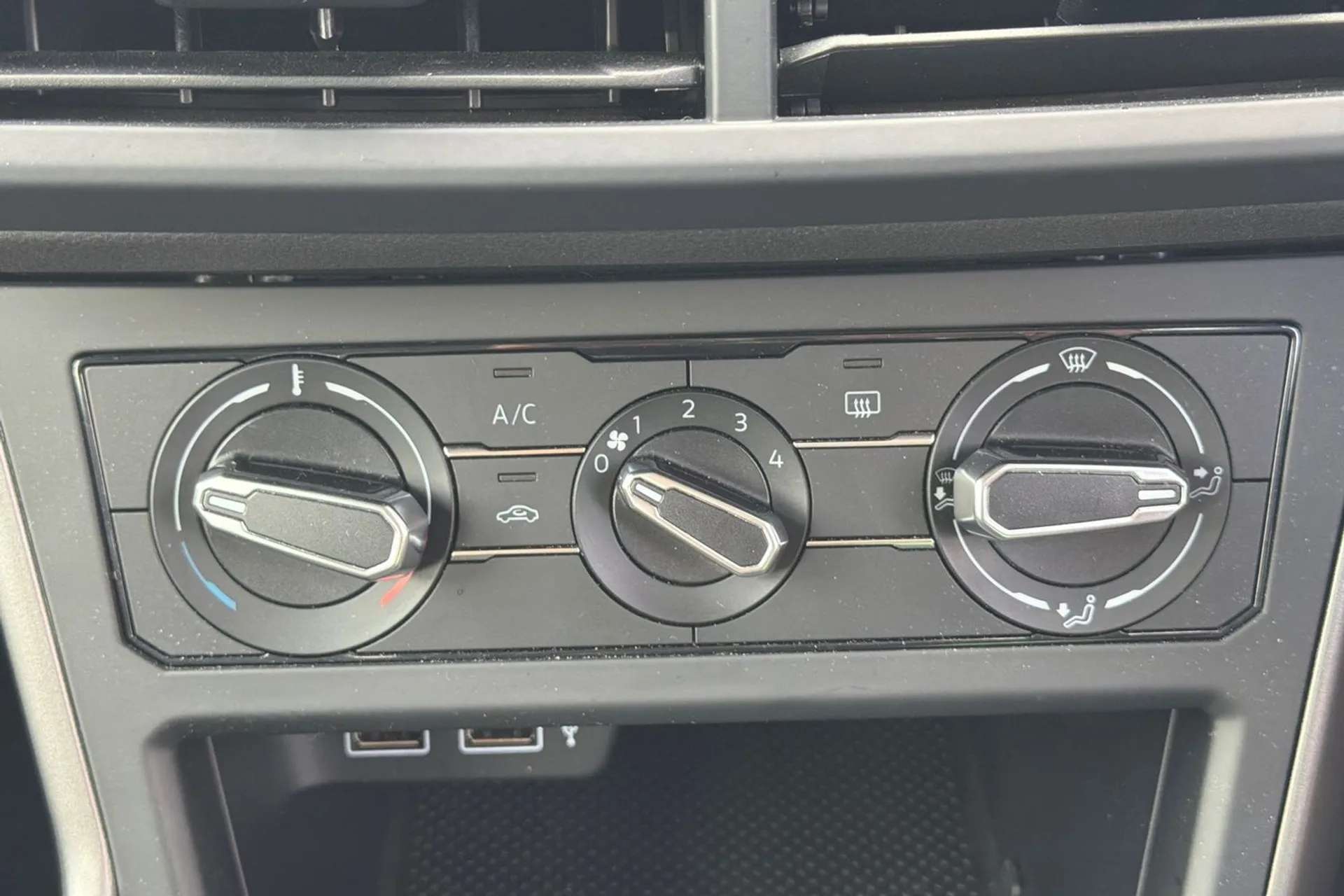 2018 VOLKSWAGEN POLO 2018 VOLKSWAGEN POLO
