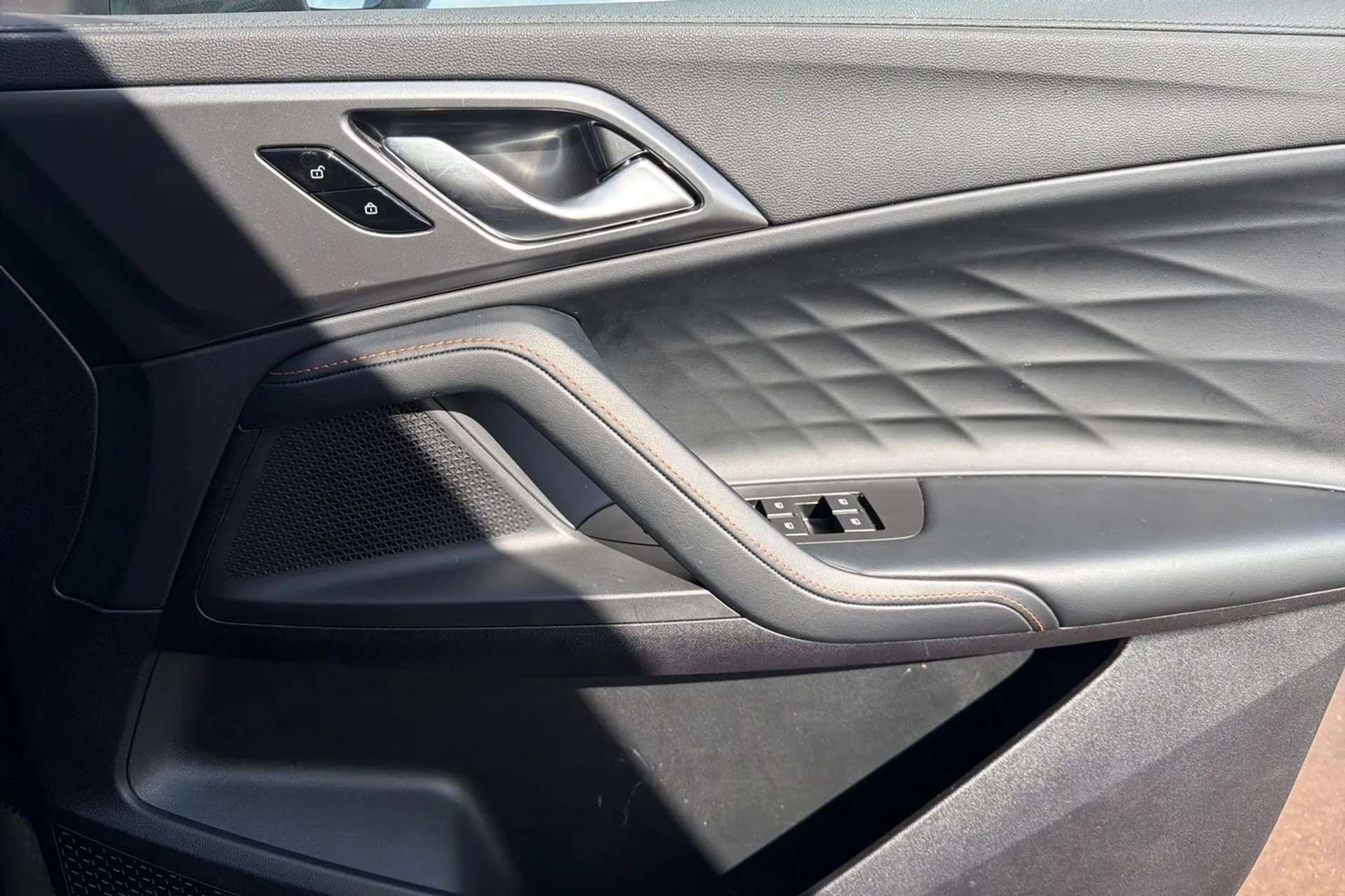2025 MG MOTOR UK HS 2025 MG MOTOR UK HS