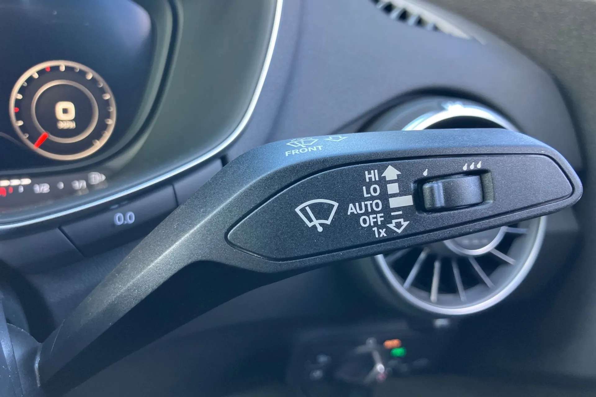2023 AUDI TT 2023 AUDI TT