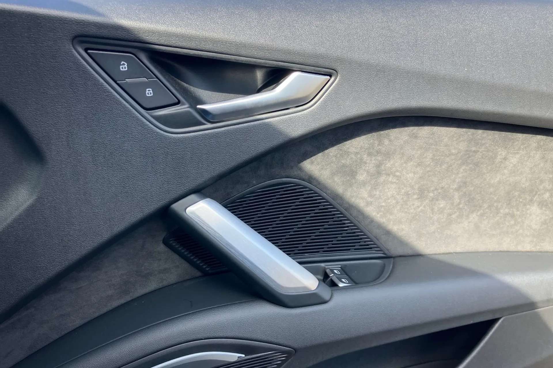 2023 AUDI TT 2023 AUDI TT