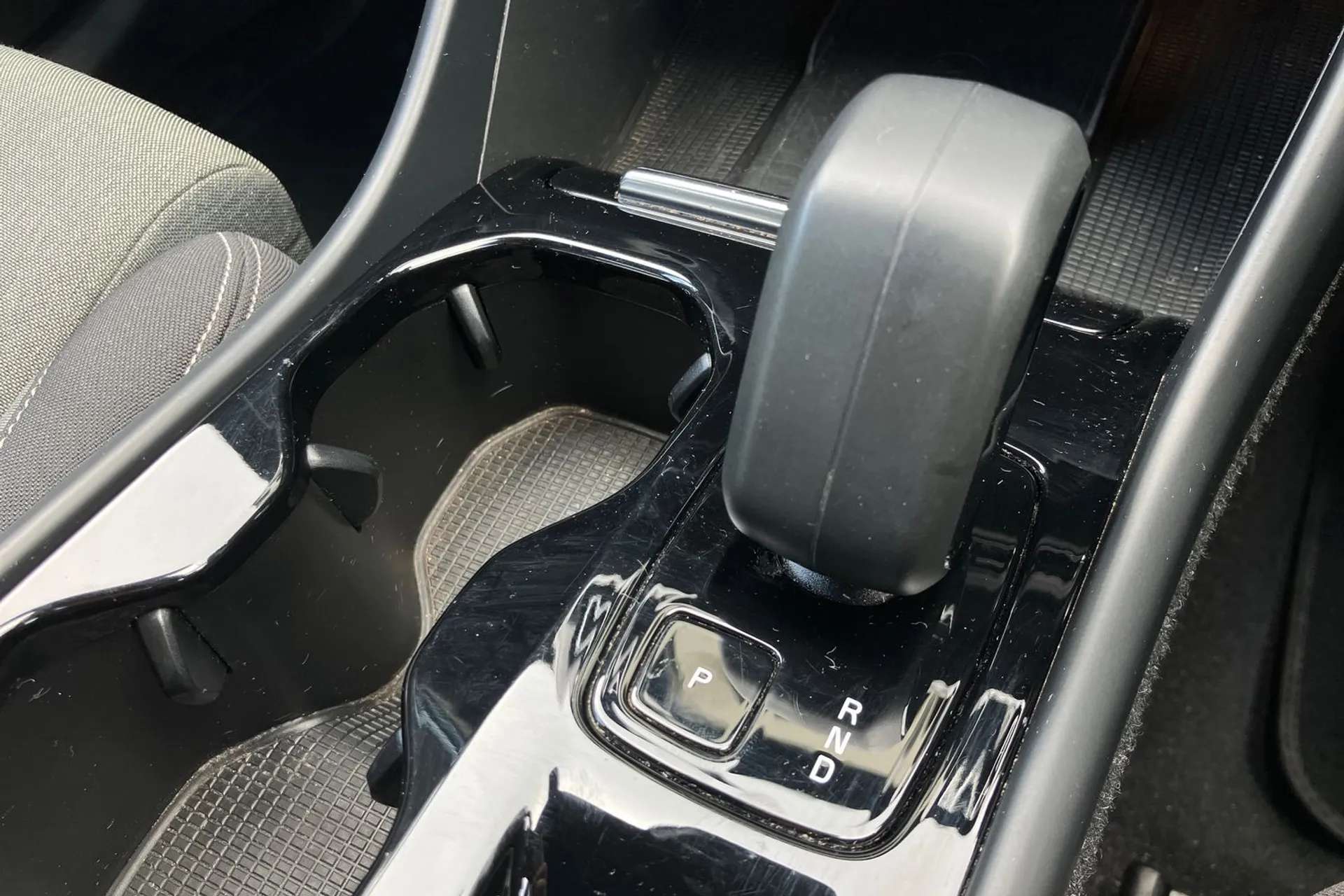 2022 VOLVO XC40 2022 VOLVO XC40