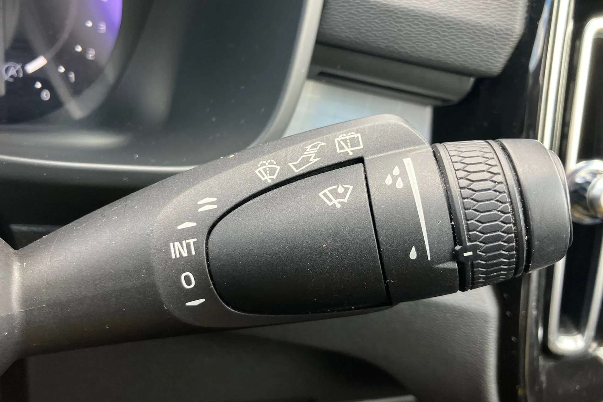 2022 VOLVO XC40 2022 VOLVO XC40