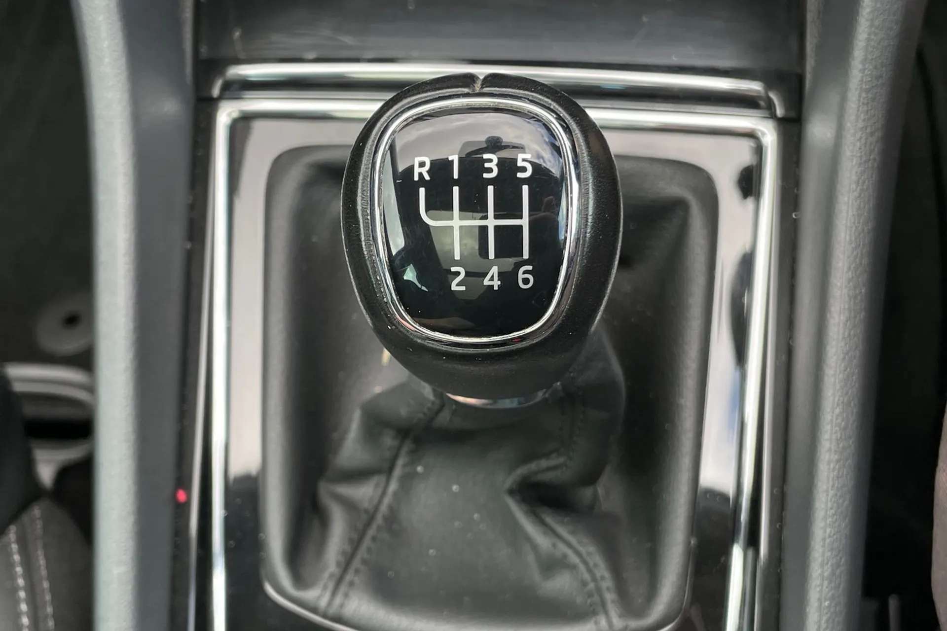 2022 SKODA KAROQ 2022 SKODA KAROQ