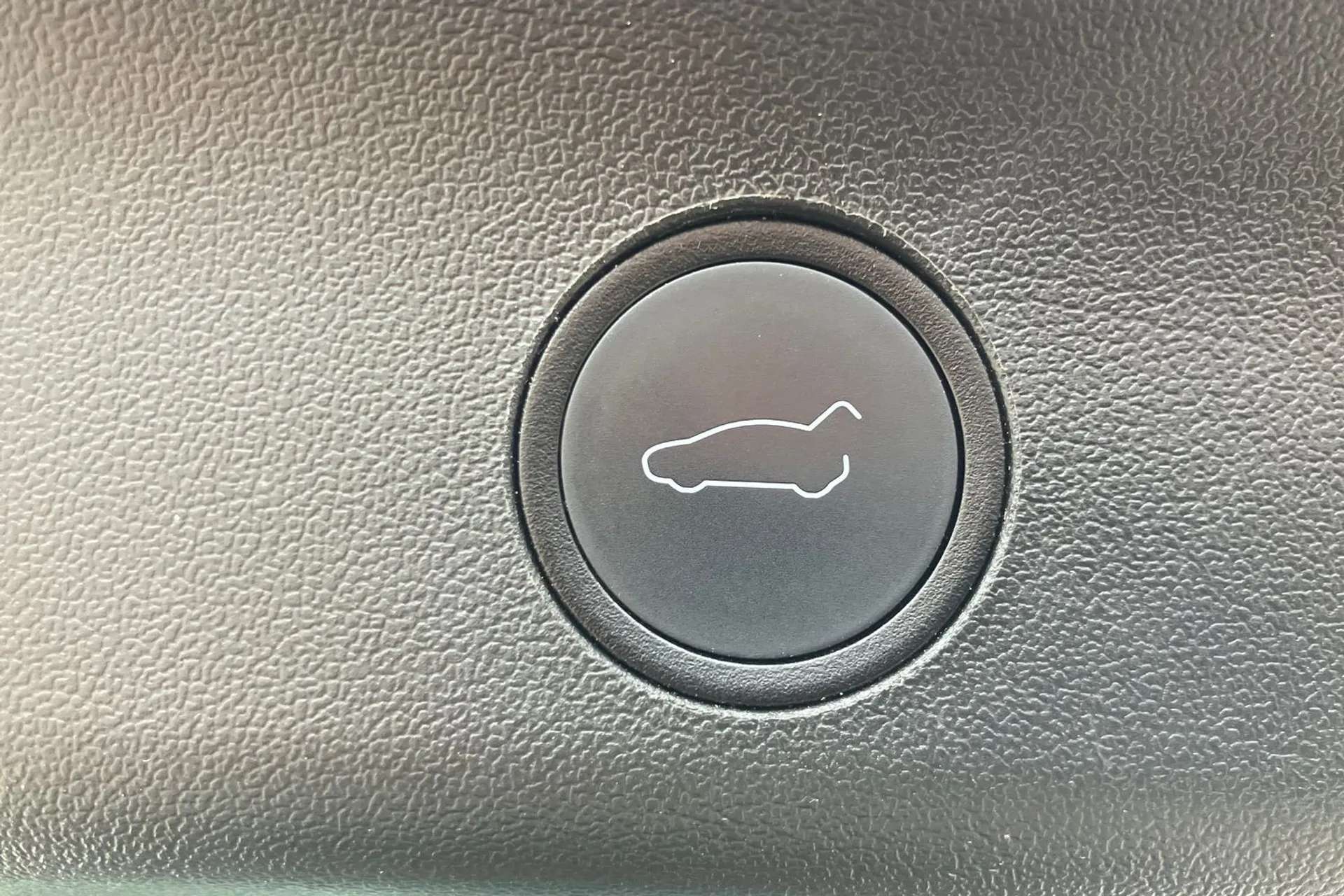 2022 TESLA MODEL Y 2022 TESLA MODEL Y