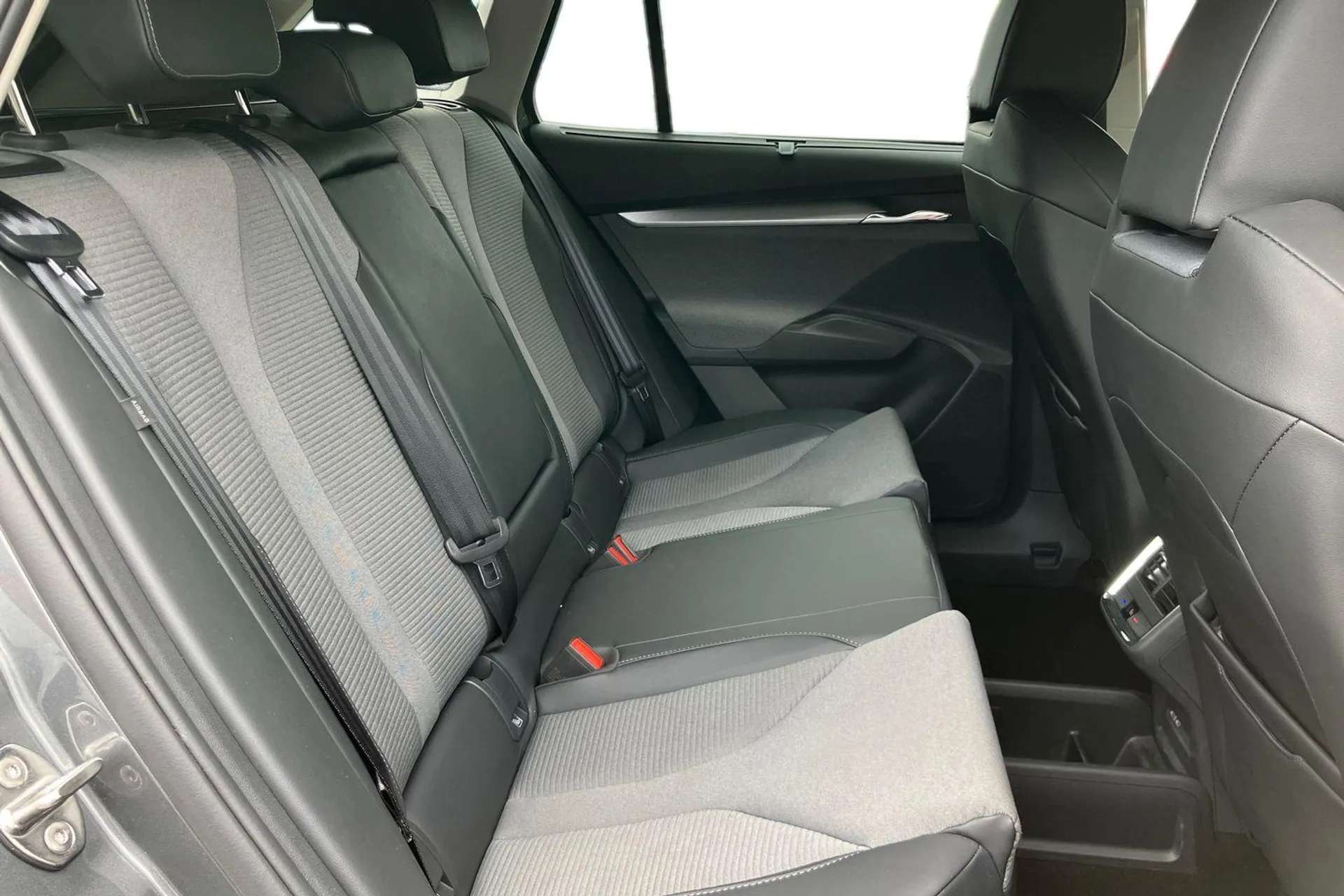 2024 SKODA ENYAQ 2024 SKODA ENYAQ