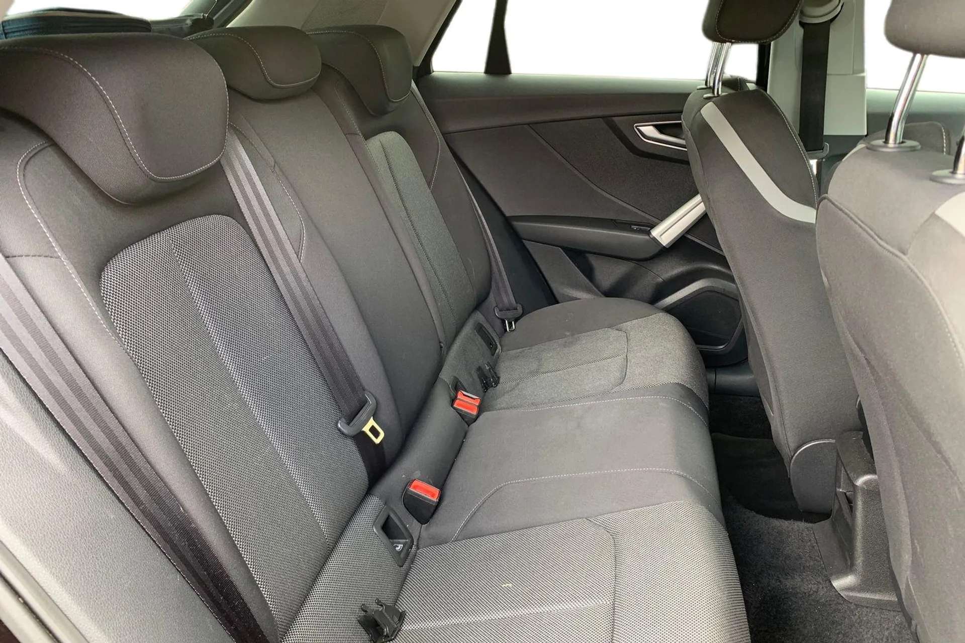 2021 AUDI Q2 2021 AUDI Q2
