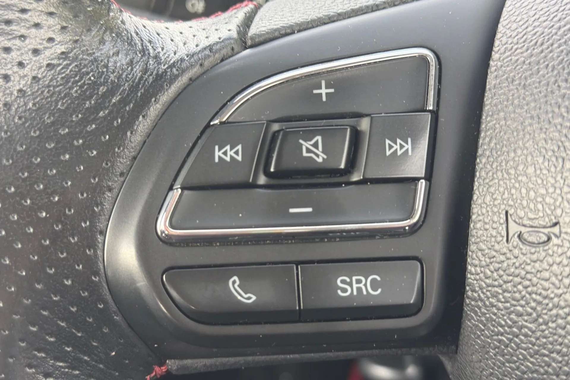 2021 MG MOTOR UK HS 2021 MG MOTOR UK HS