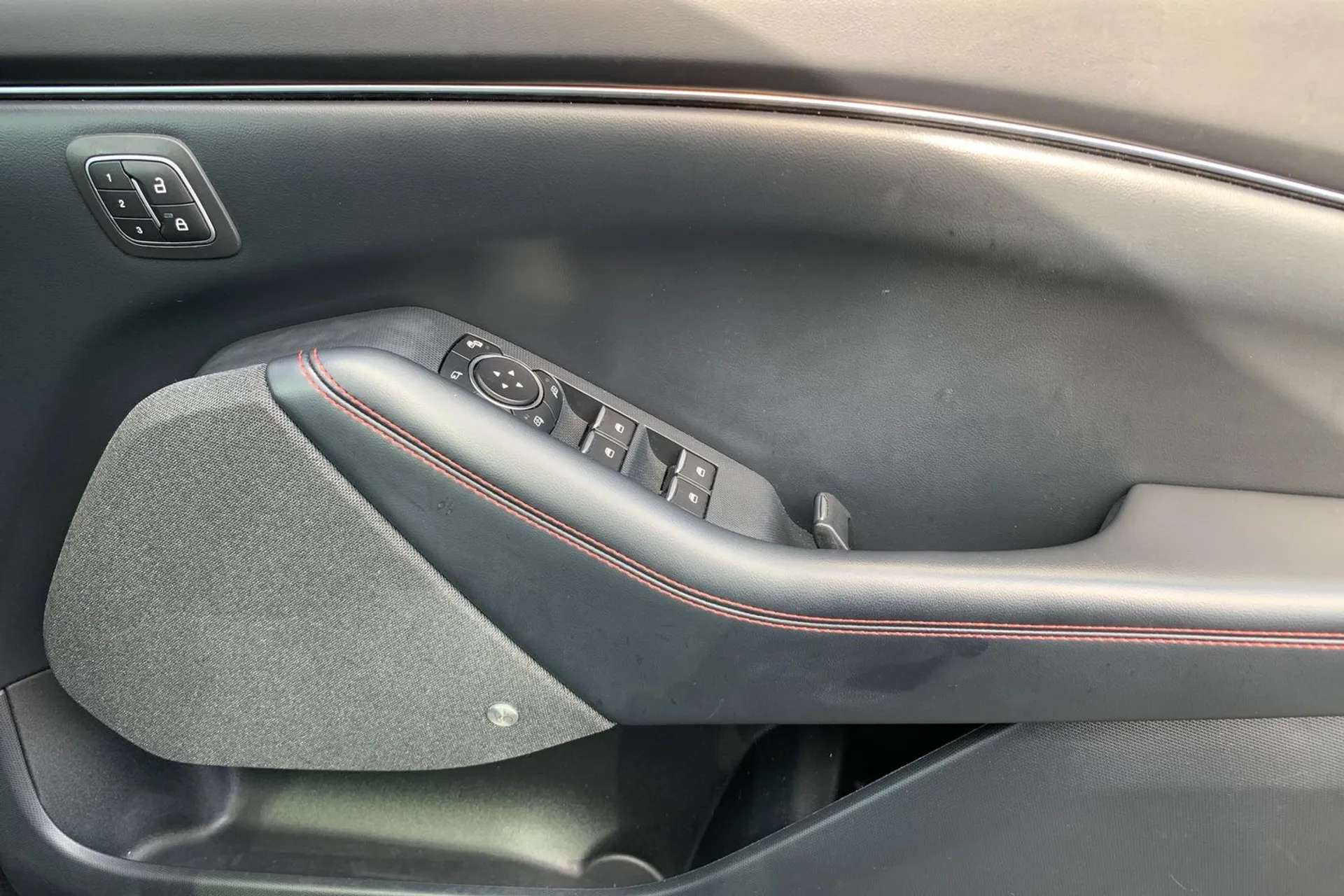 2022 FORD MUSTANG MACH-E 2022 FORD MUSTANG MACH-E