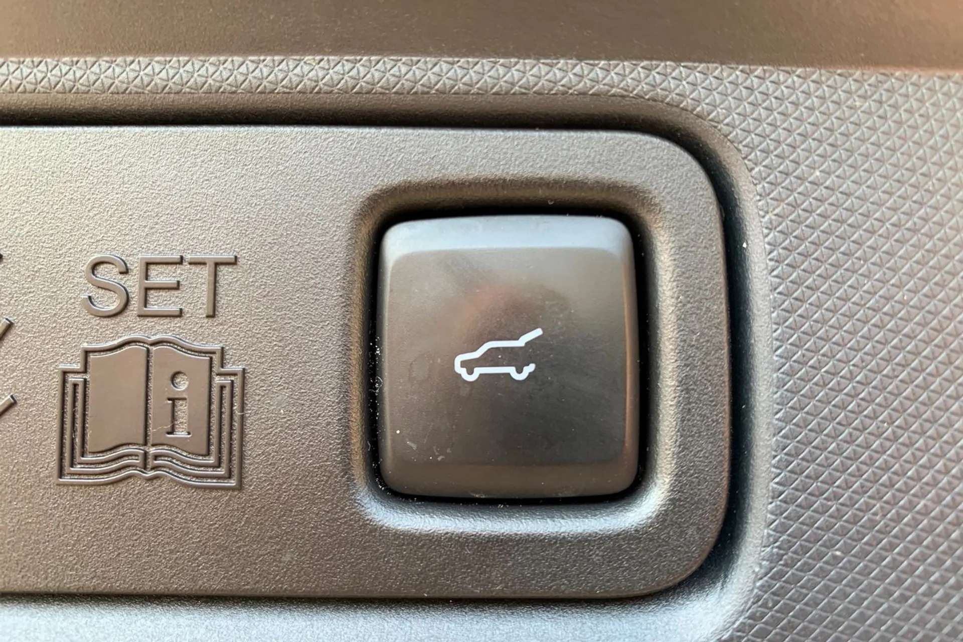 2022 FORD MUSTANG MACH-E 2022 FORD MUSTANG MACH-E