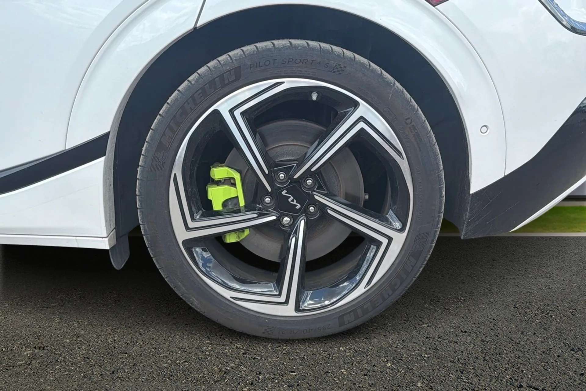 2023 KIA EV6 2023 KIA EV6