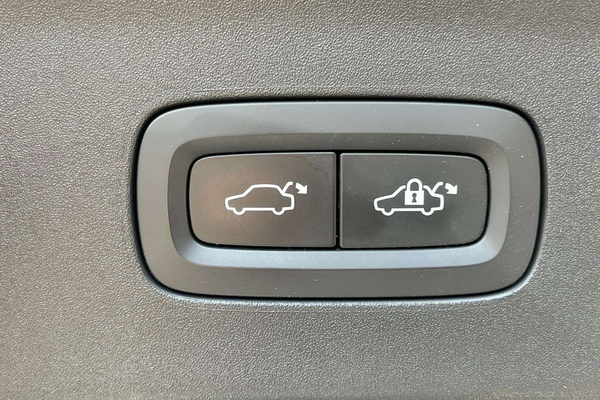 2022 POLESTAR 2 2022 POLESTAR 2