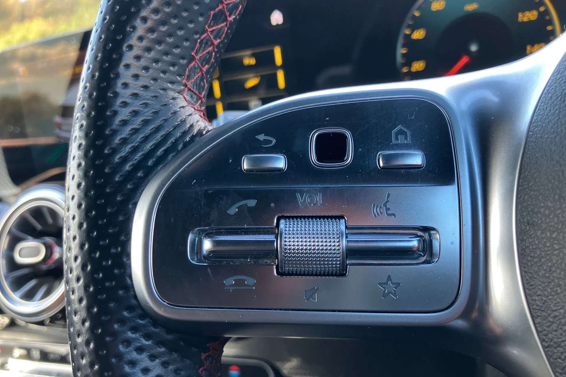2023 MERCEDES-BENZ GLB 2023 MERCEDES-BENZ GLB