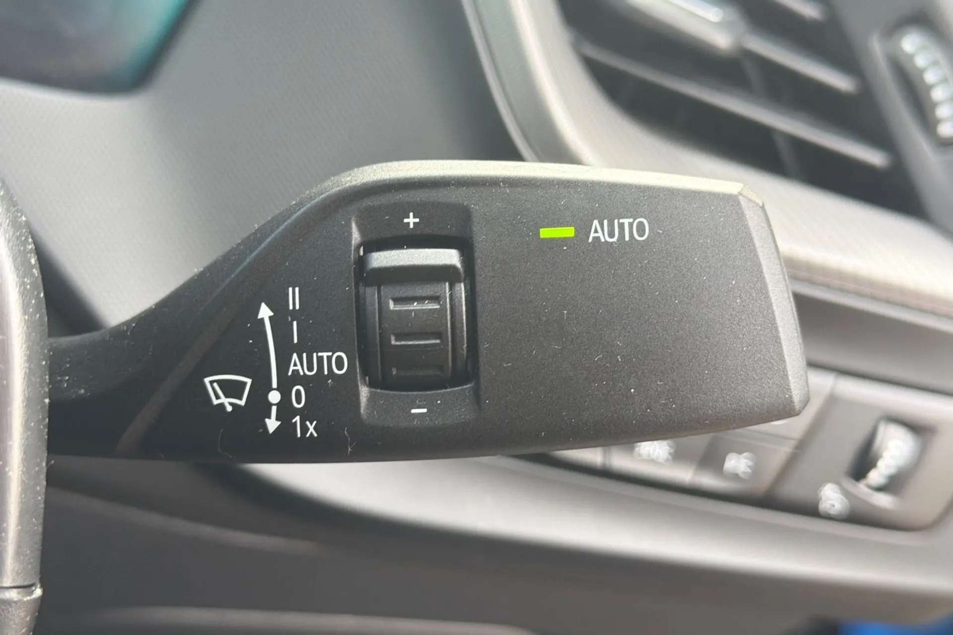 2021 BMW 2 SERIES 2021 BMW 2 SERIES