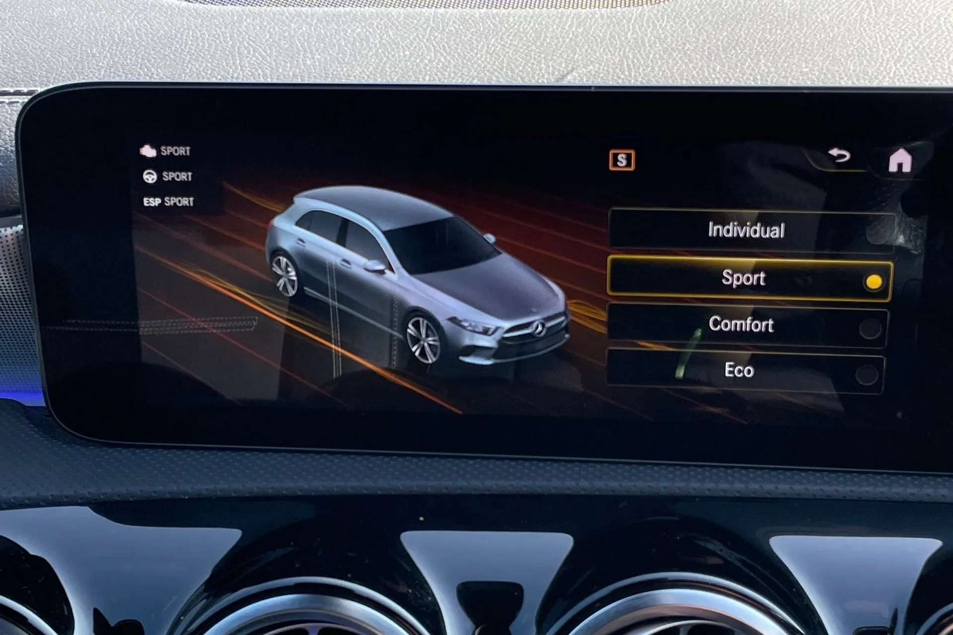 2022 MERCEDES-BENZ A CLASS 2022 MERCEDES-BENZ A CLASS