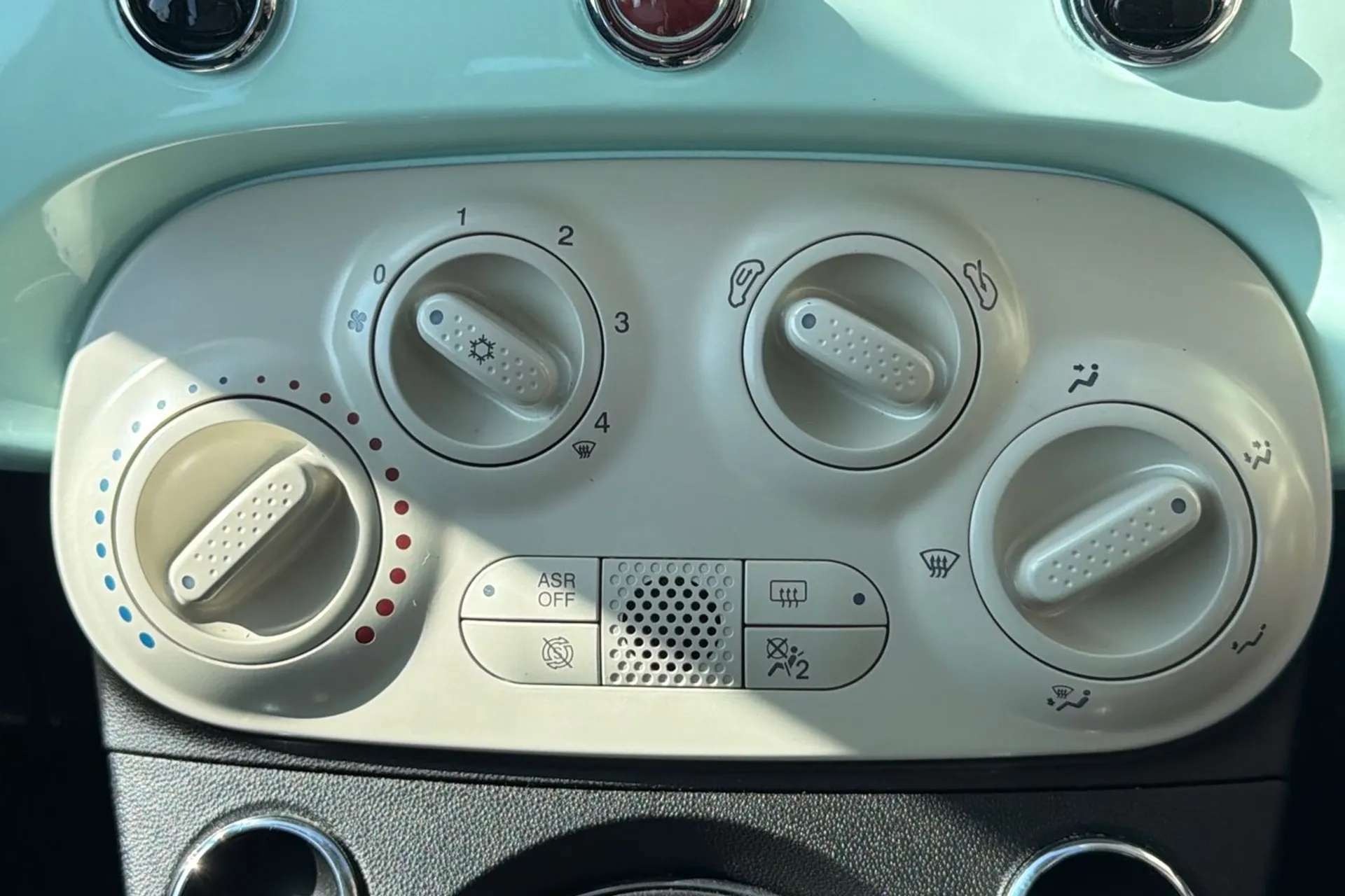 2020 FIAT 500 2020 FIAT 500