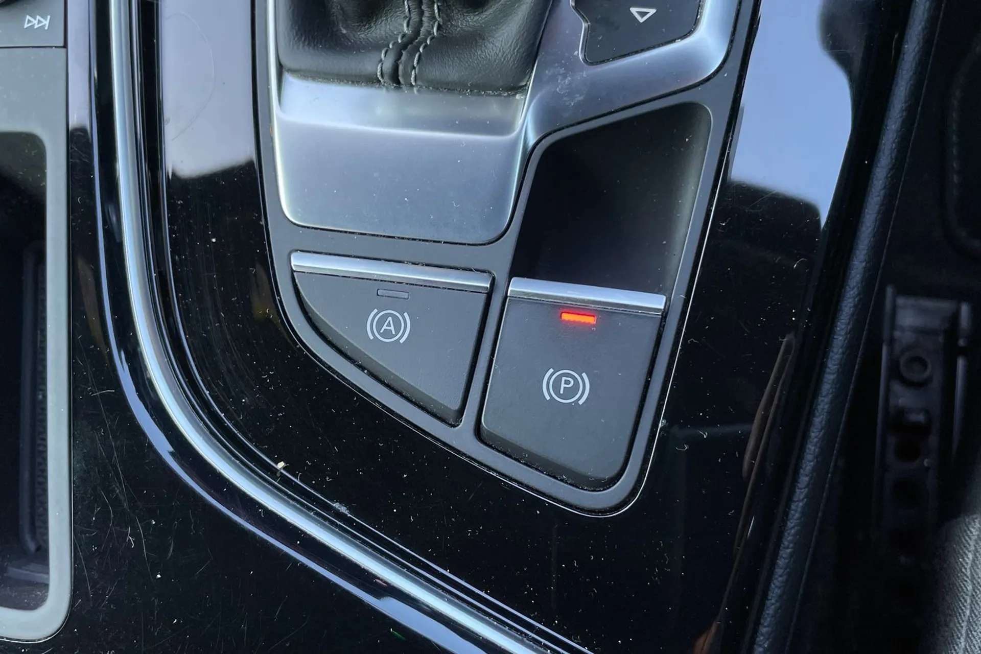 2020 AUDI A4 2020 AUDI A4