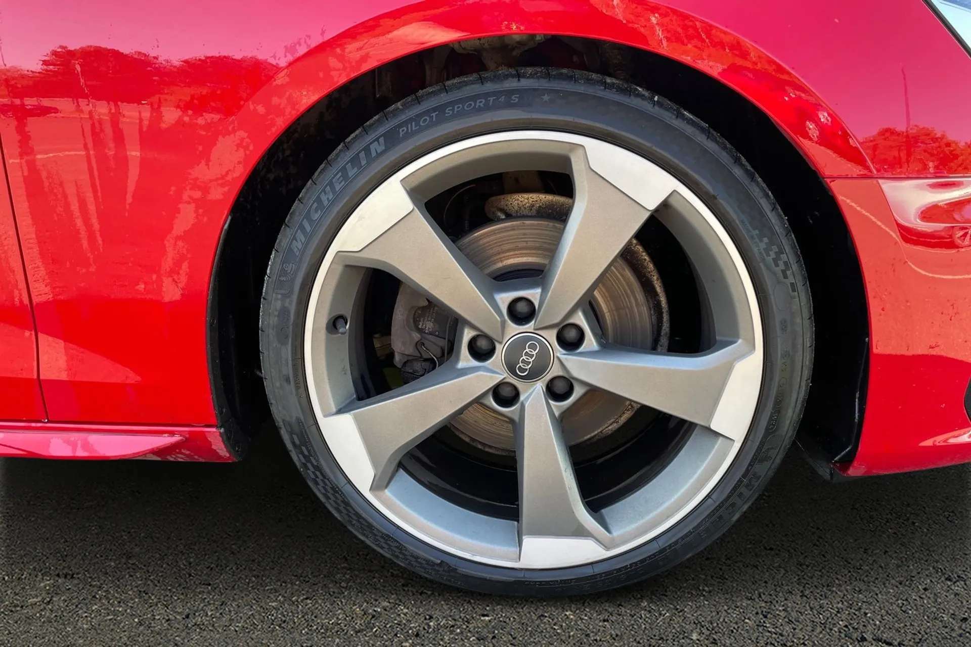 2020 AUDI A4 2020 AUDI A4