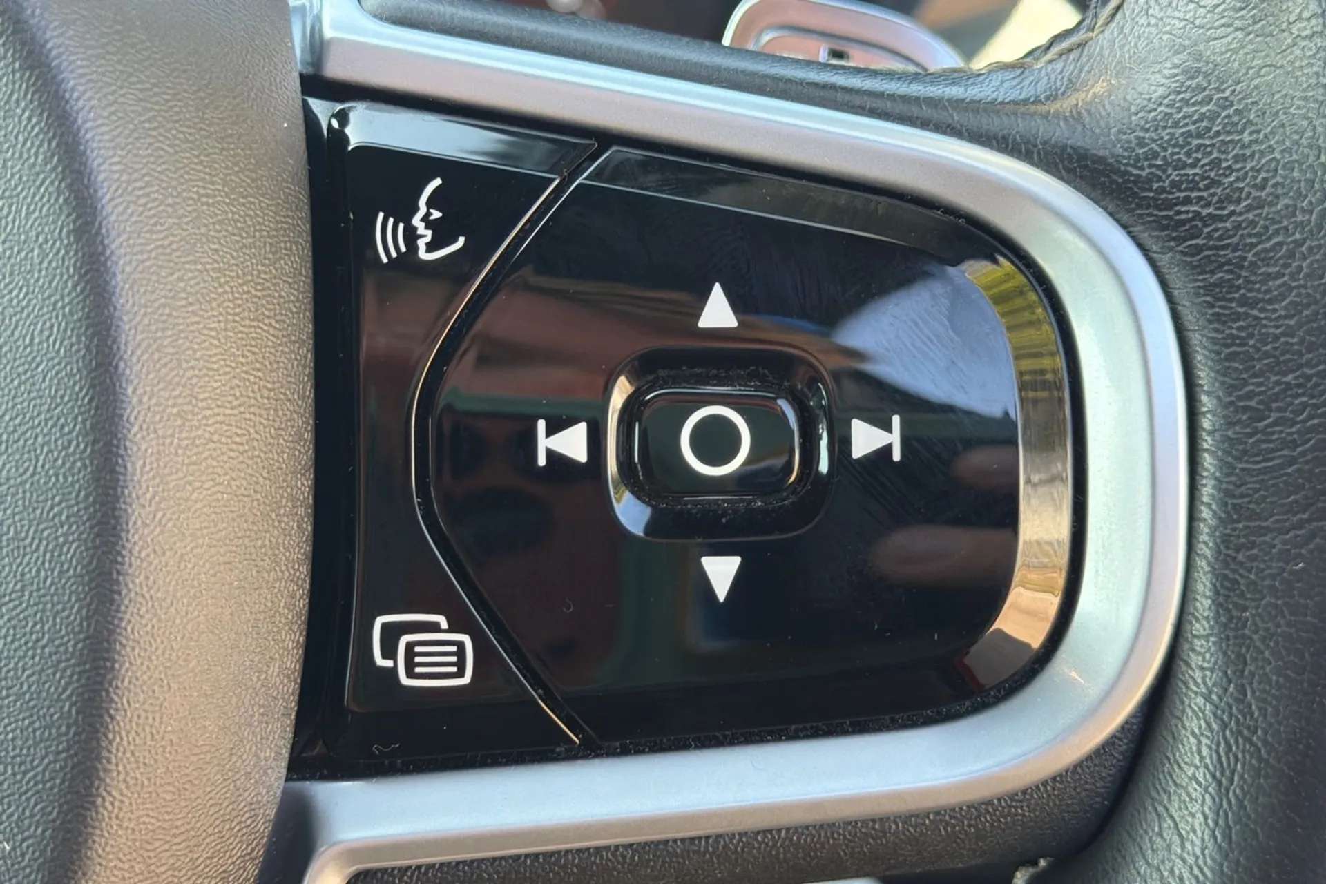2020 VOLVO S60 2020 VOLVO S60