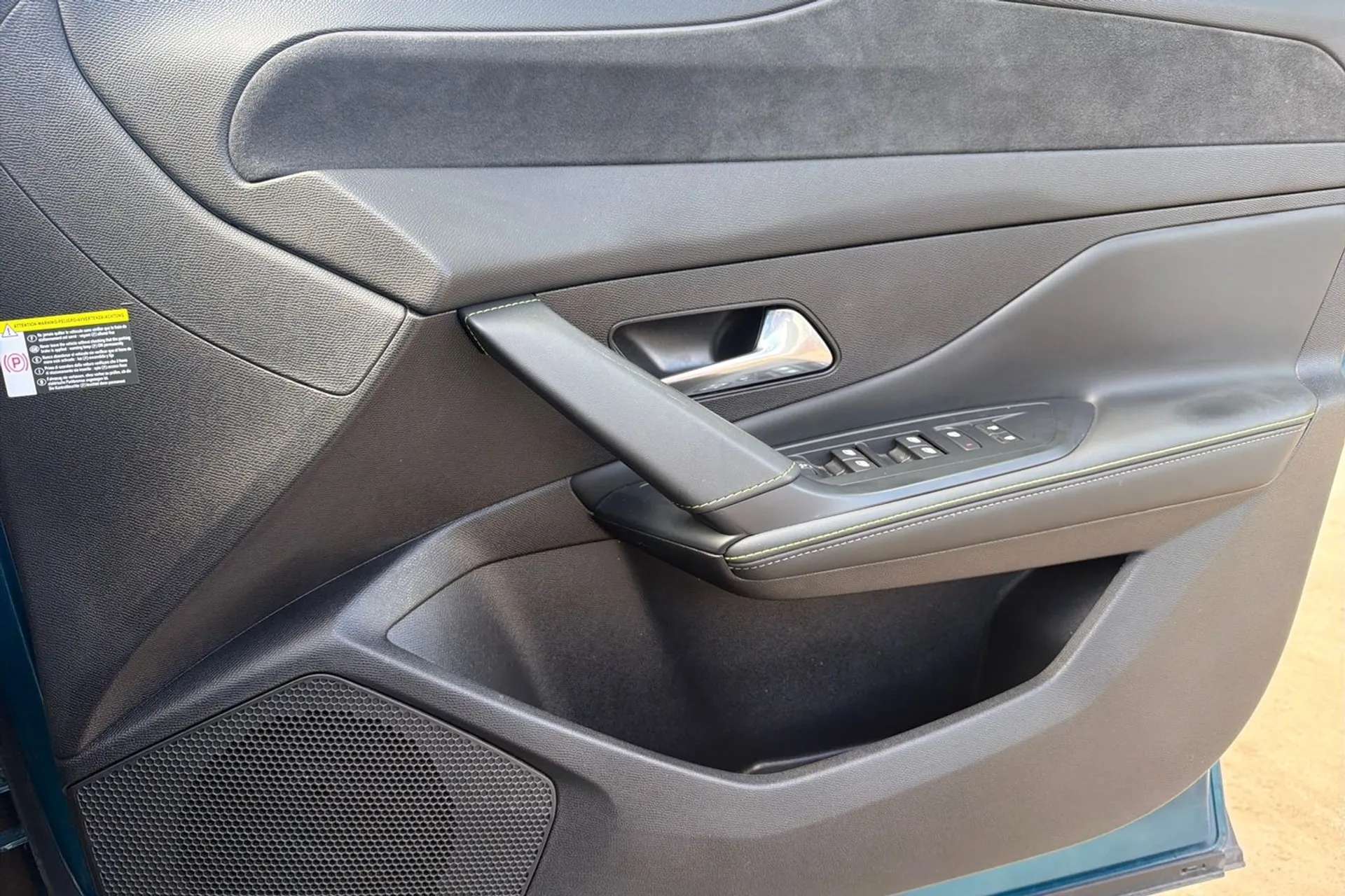 2024 PEUGEOT 408 2024 PEUGEOT 408