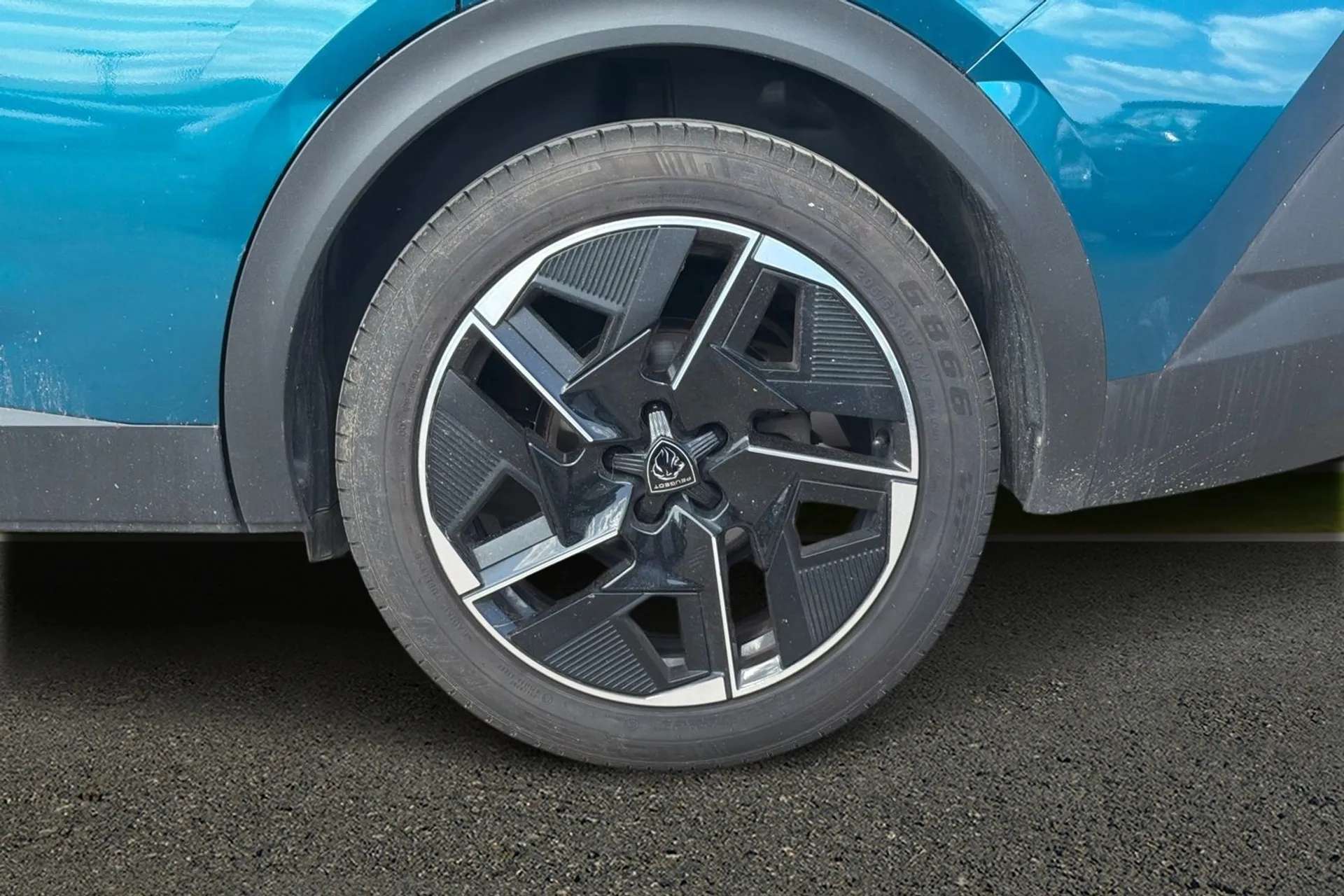 2024 PEUGEOT 408 2024 PEUGEOT 408