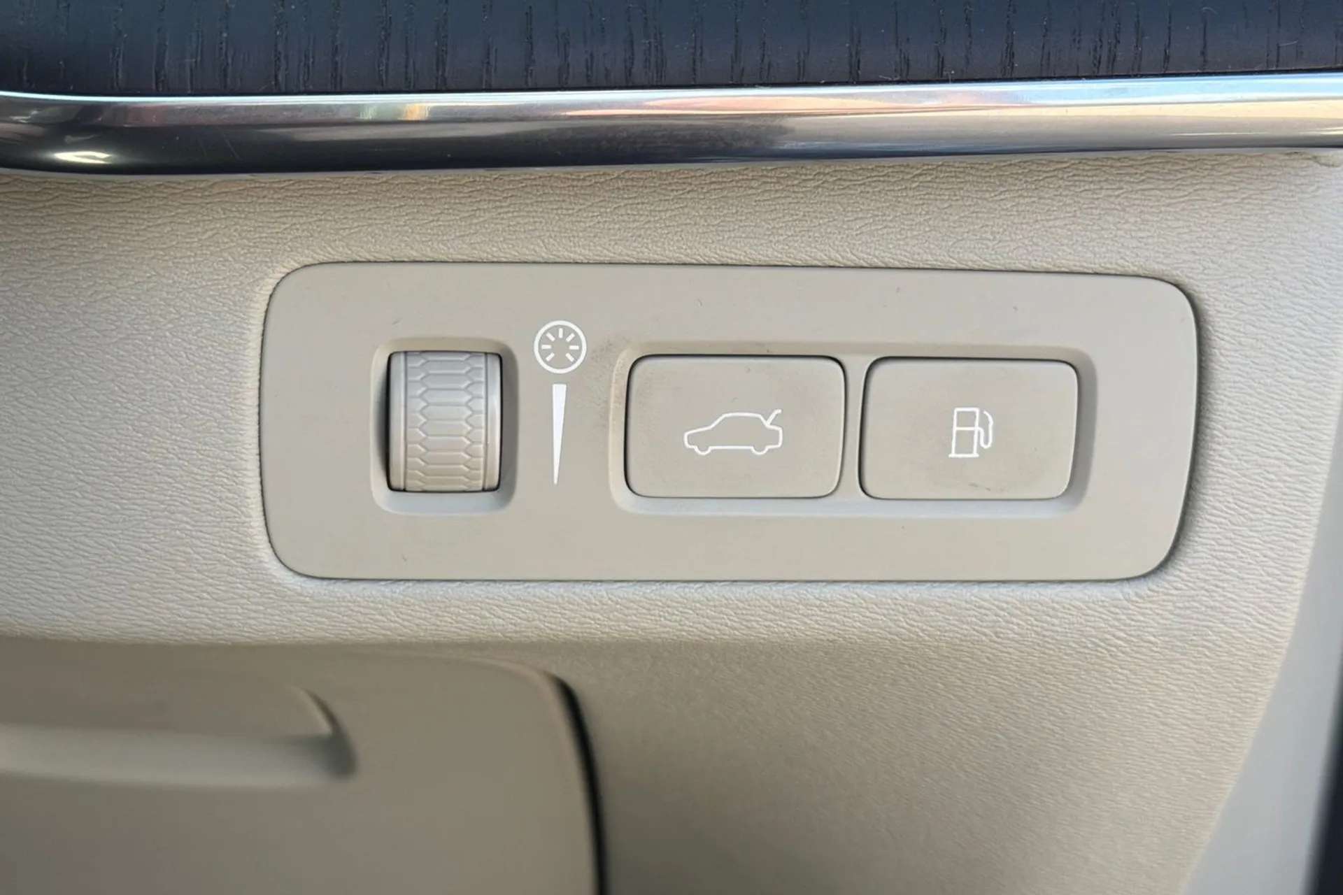 2020 VOLVO XC90 2020 VOLVO XC90