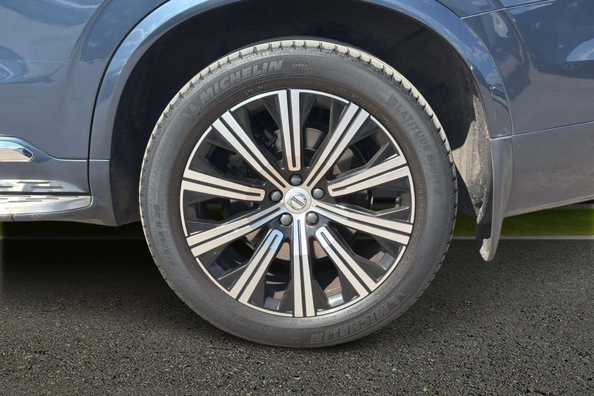 2020 VOLVO XC90 2020 VOLVO XC90