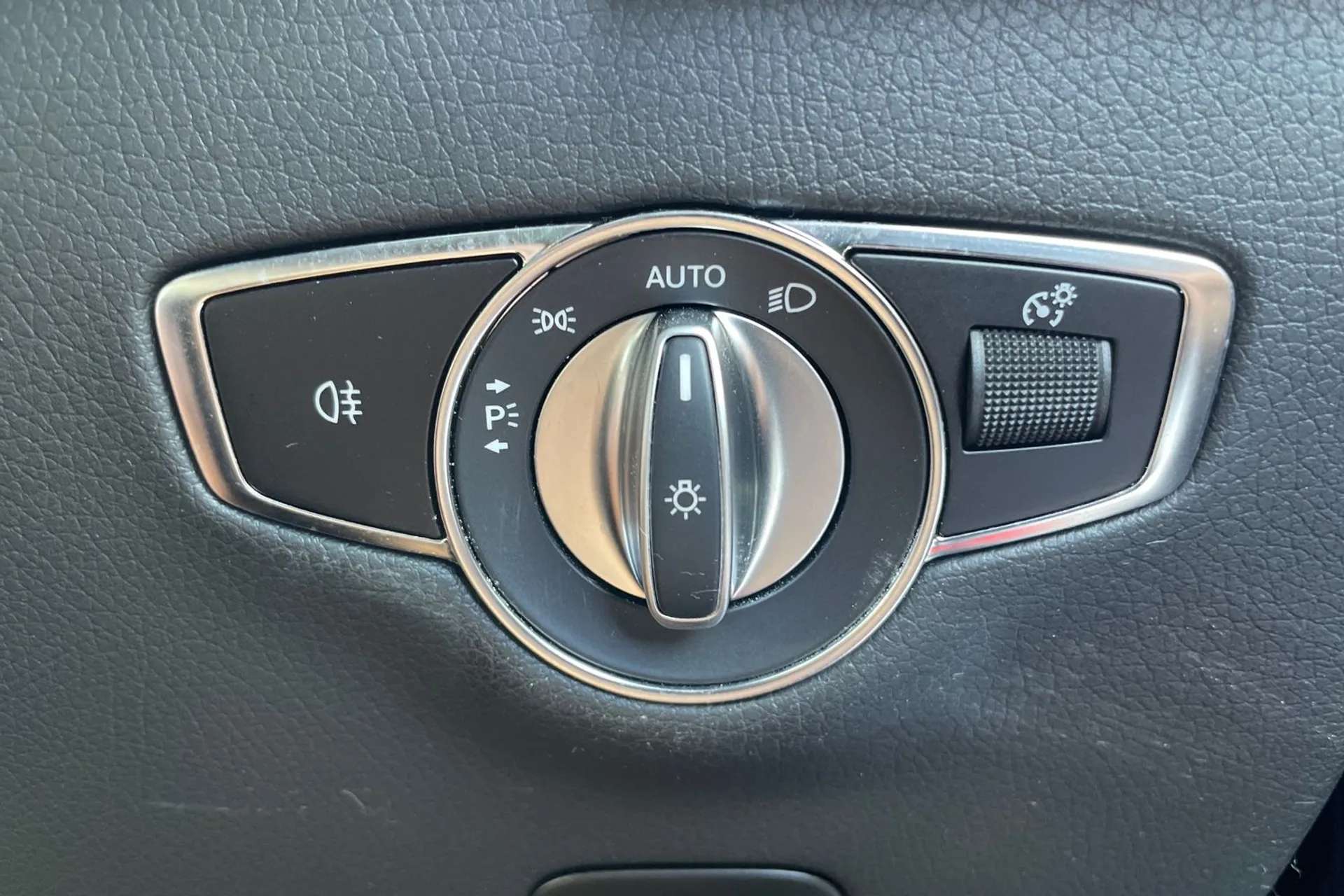 2023 MERCEDES-BENZ EQC 2023 MERCEDES-BENZ EQC