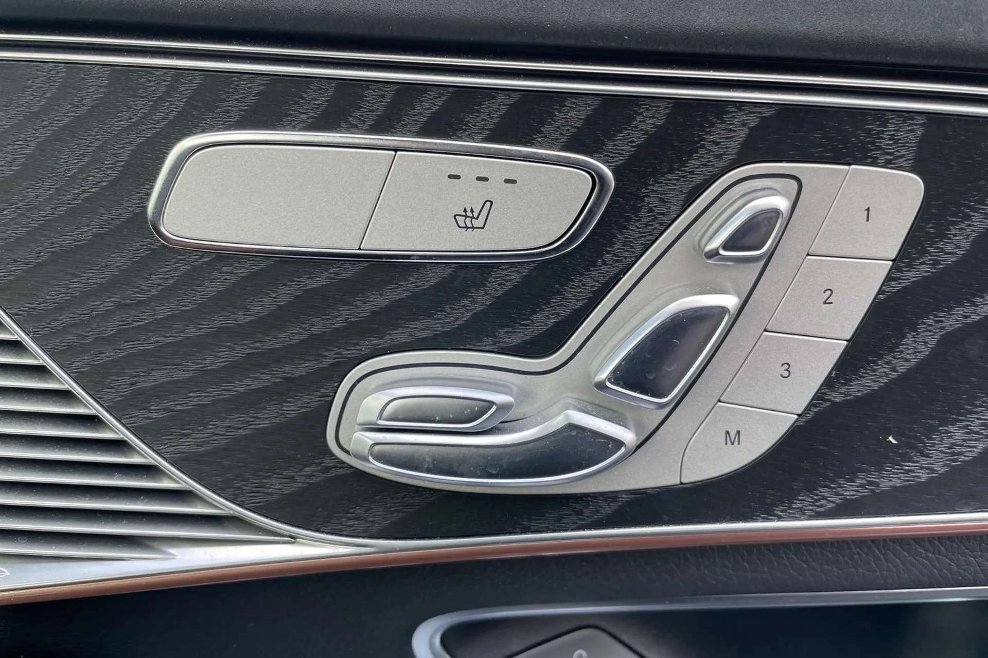 2023 MERCEDES-BENZ EQC 2023 MERCEDES-BENZ EQC