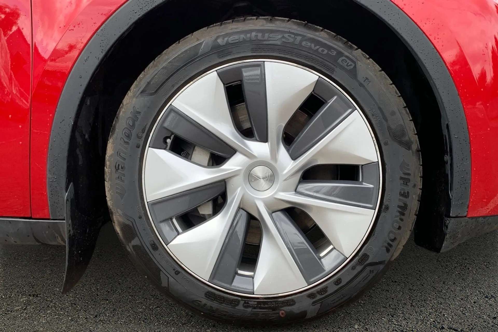 2023 TESLA MODEL Y 2023 TESLA MODEL Y