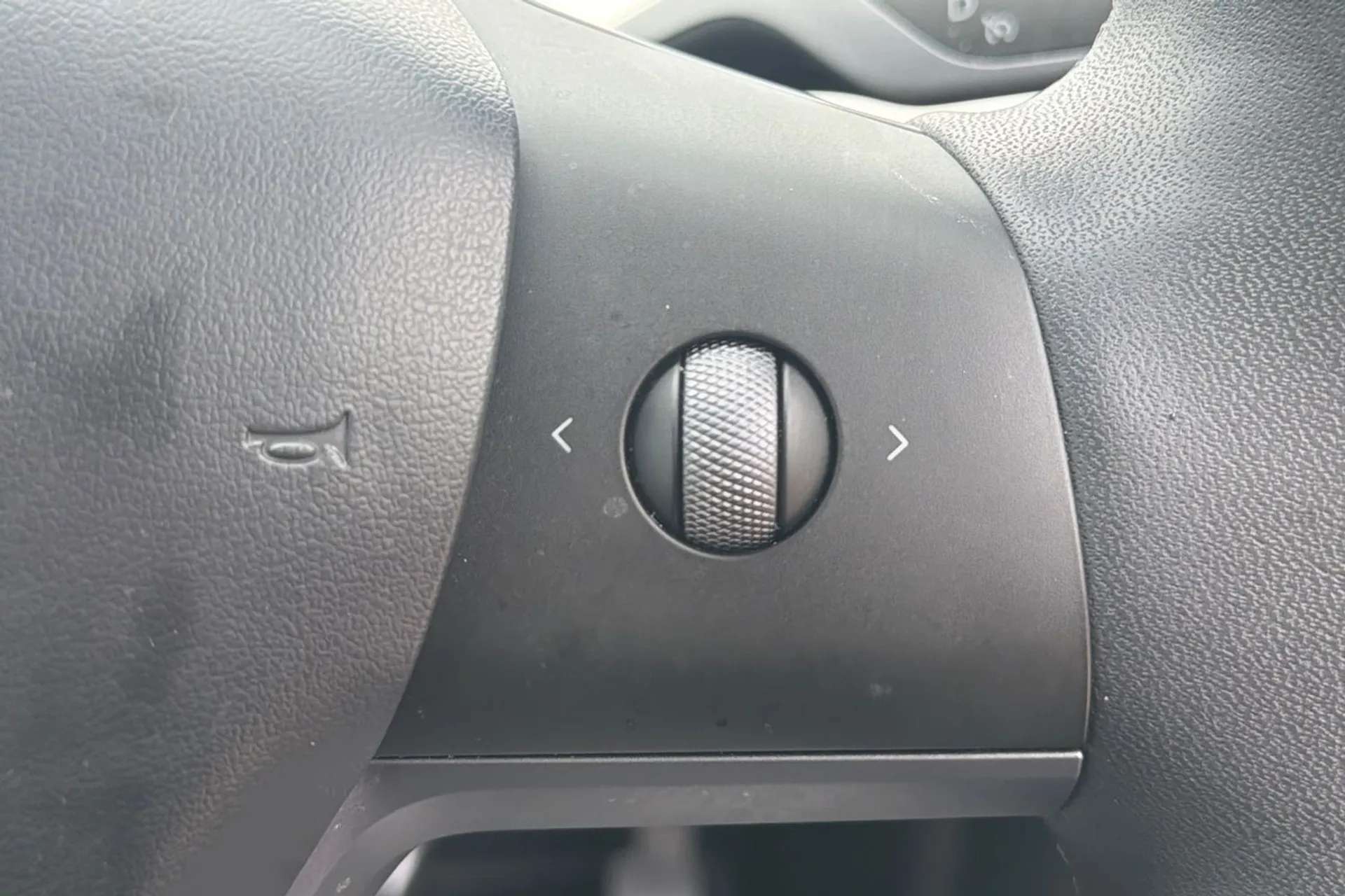 2023 TESLA MODEL Y 2023 TESLA MODEL Y
