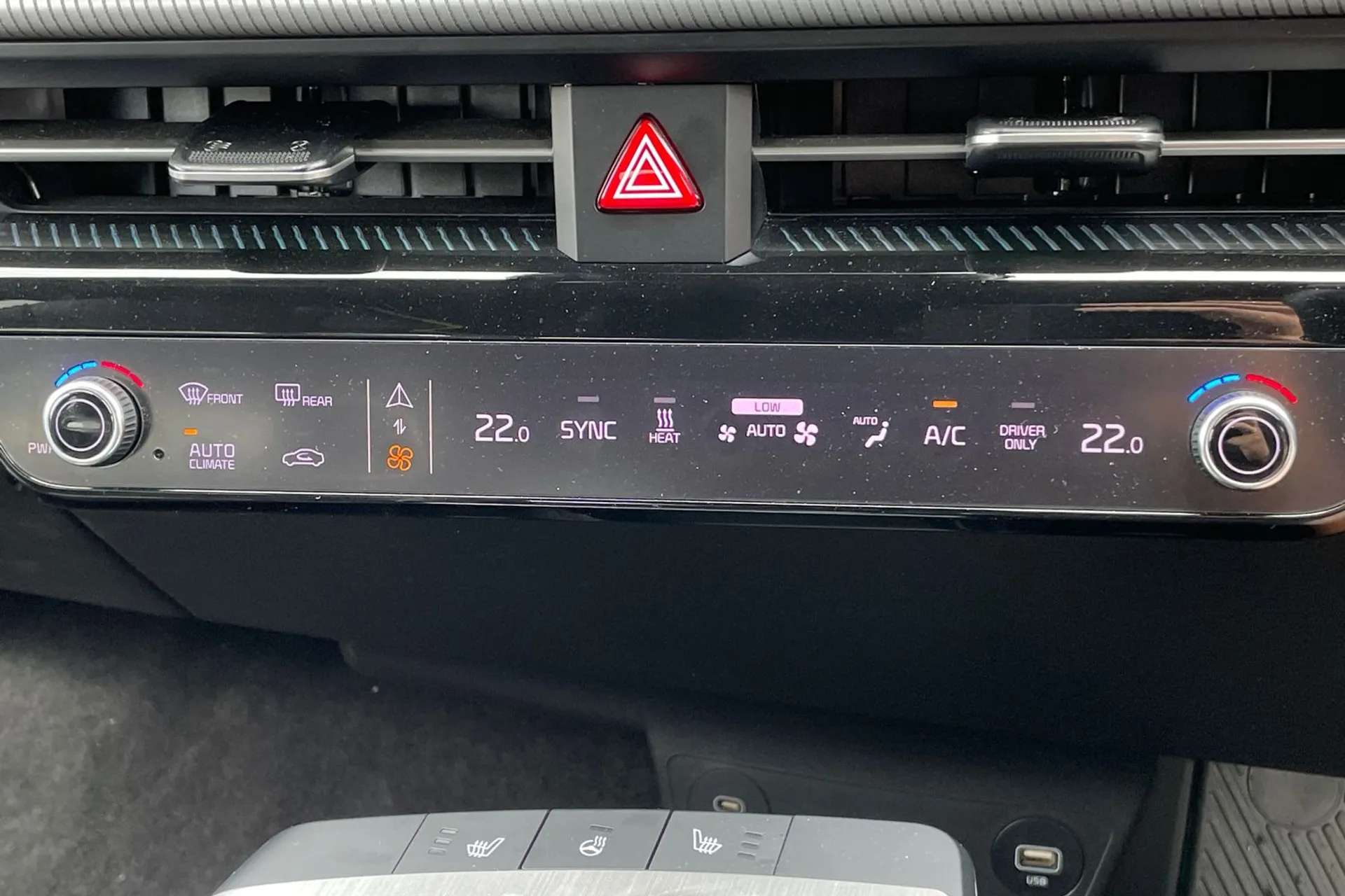 2023 KIA EV6 2023 KIA EV6
