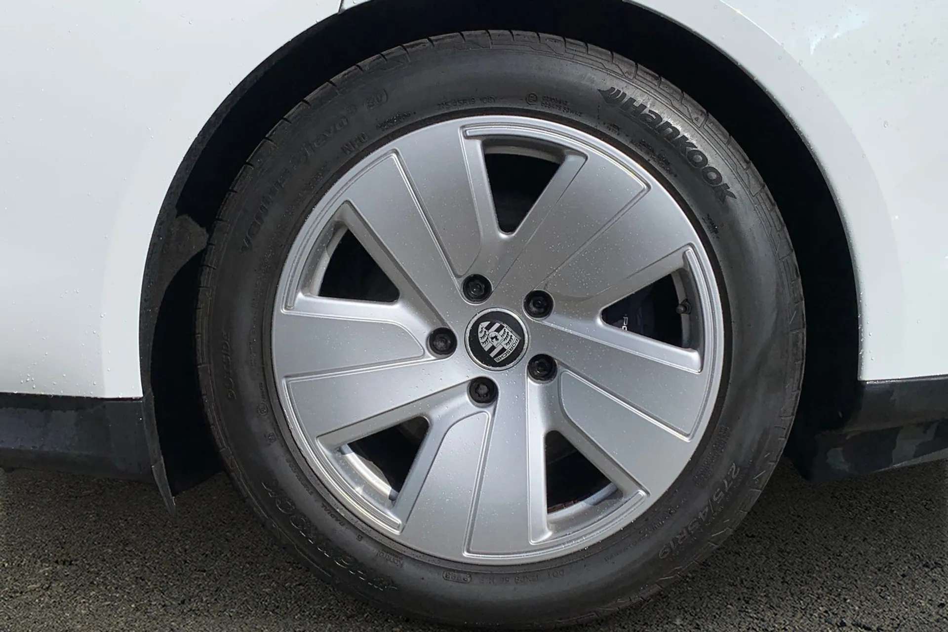 2021 PORSCHE TAYCAN 2021 PORSCHE TAYCAN