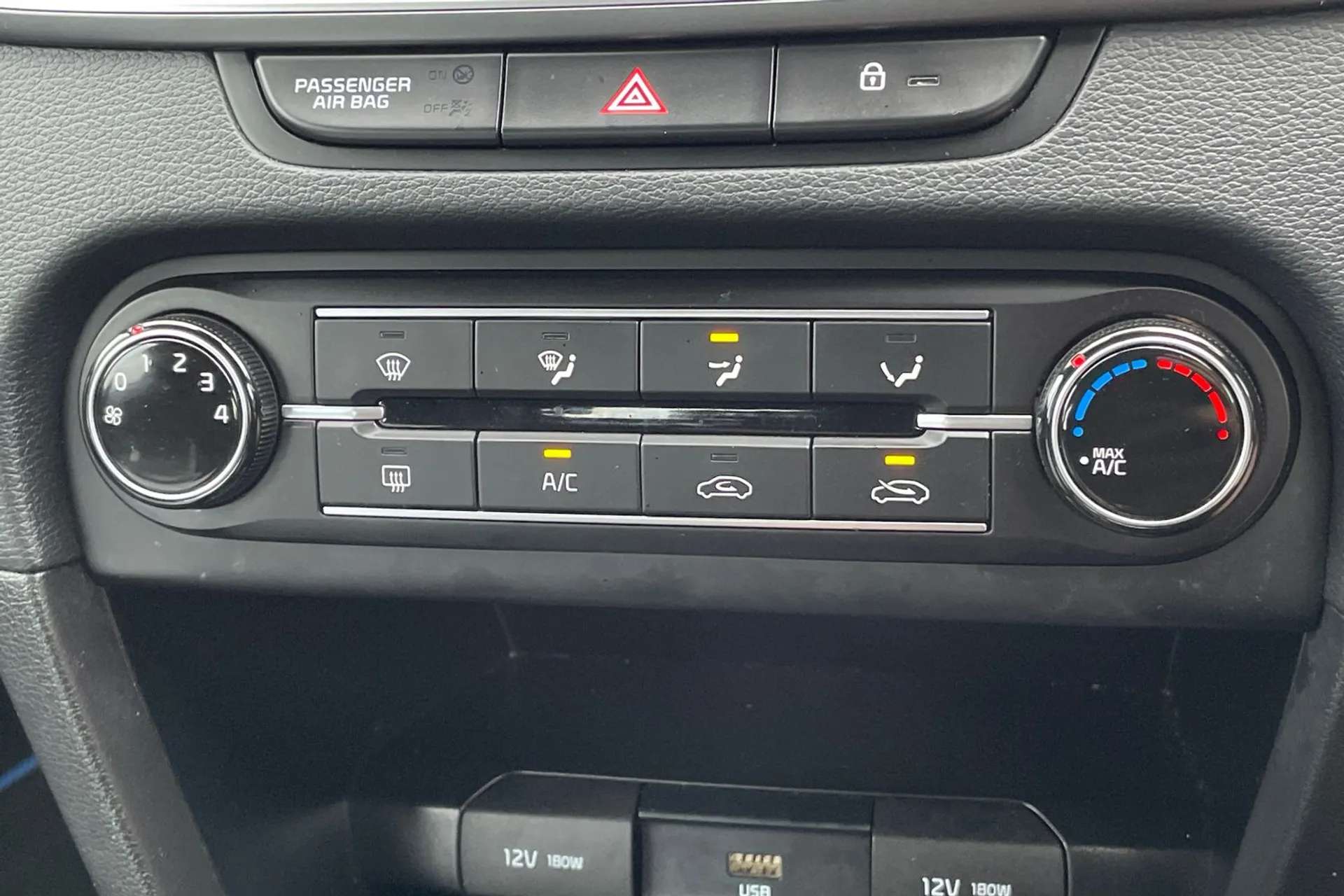 2022 KIA XCEED 2022 KIA XCEED